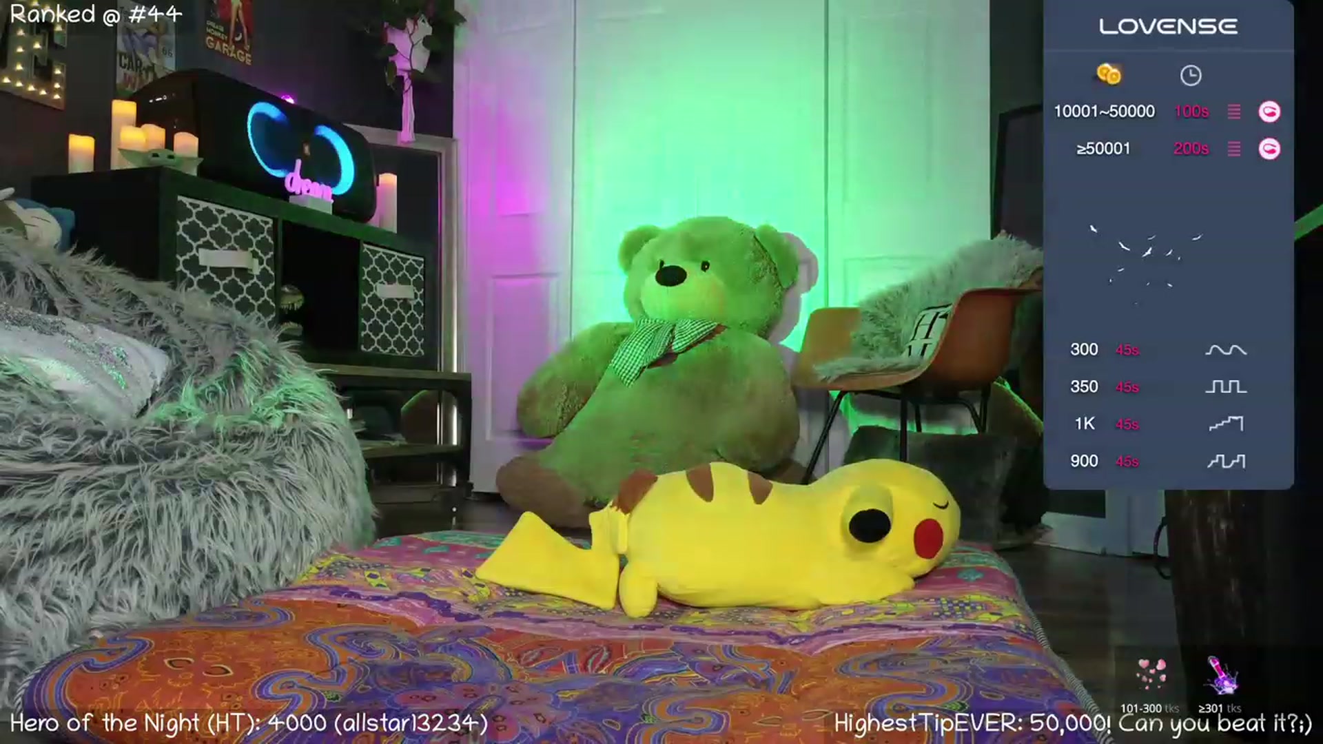 Gallery image thumbnail from NaturallyReal's myfreecams stream on, 02/18/2024, 06:05 image 18 of 20