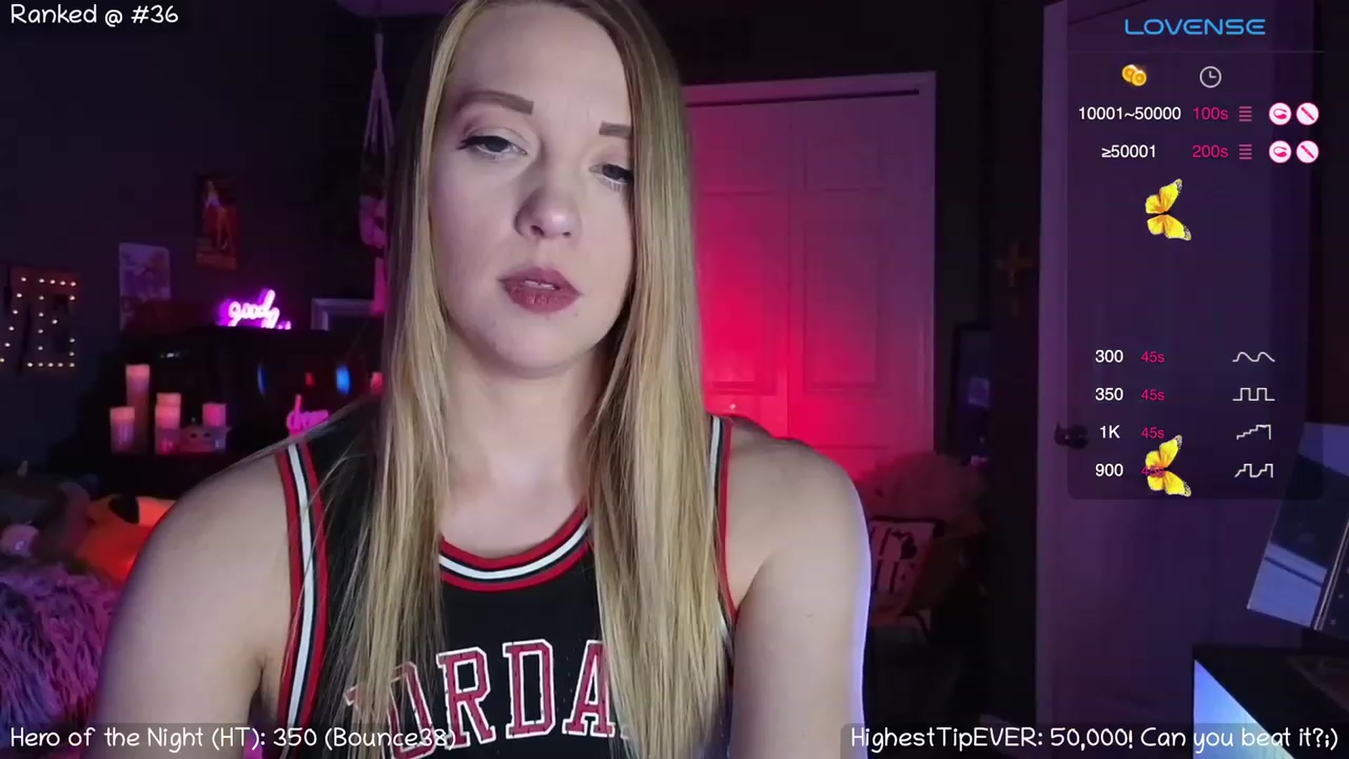 Gallery image thumbnail from NaturallyReal's myfreecams stream on, 02/29/2024, 05:26 image 7 of 20