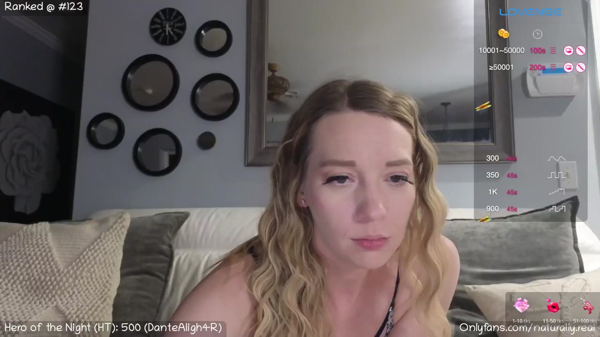 Gallery image thumbnail from NaturallyReal's myfreecams stream on, 05/18/2024, 03:34 image 19 of 20