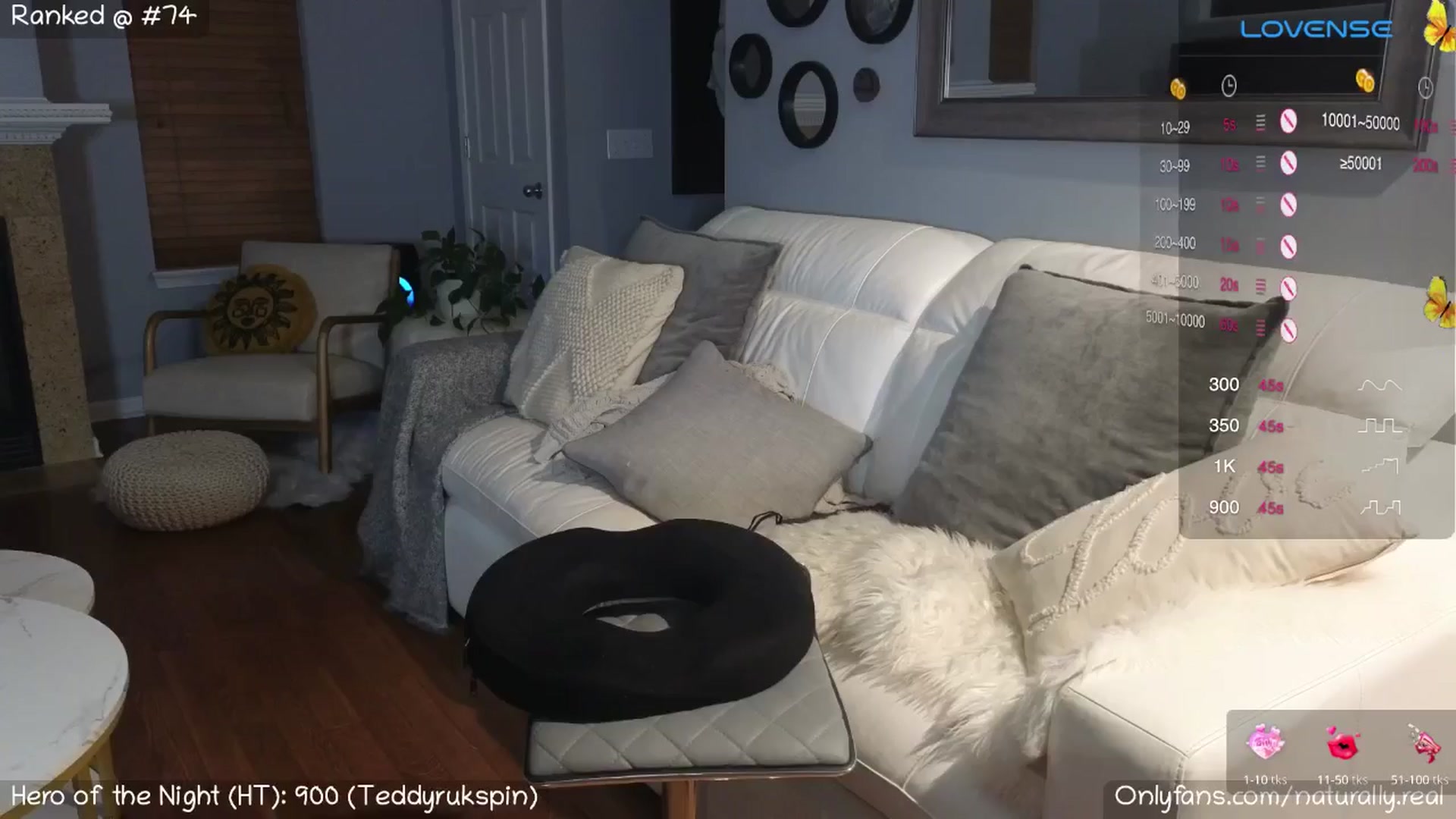 Gallery image thumbnail from NaturallyReal's myfreecams stream on, 05/25/2024, 04:21 image 12 of 20