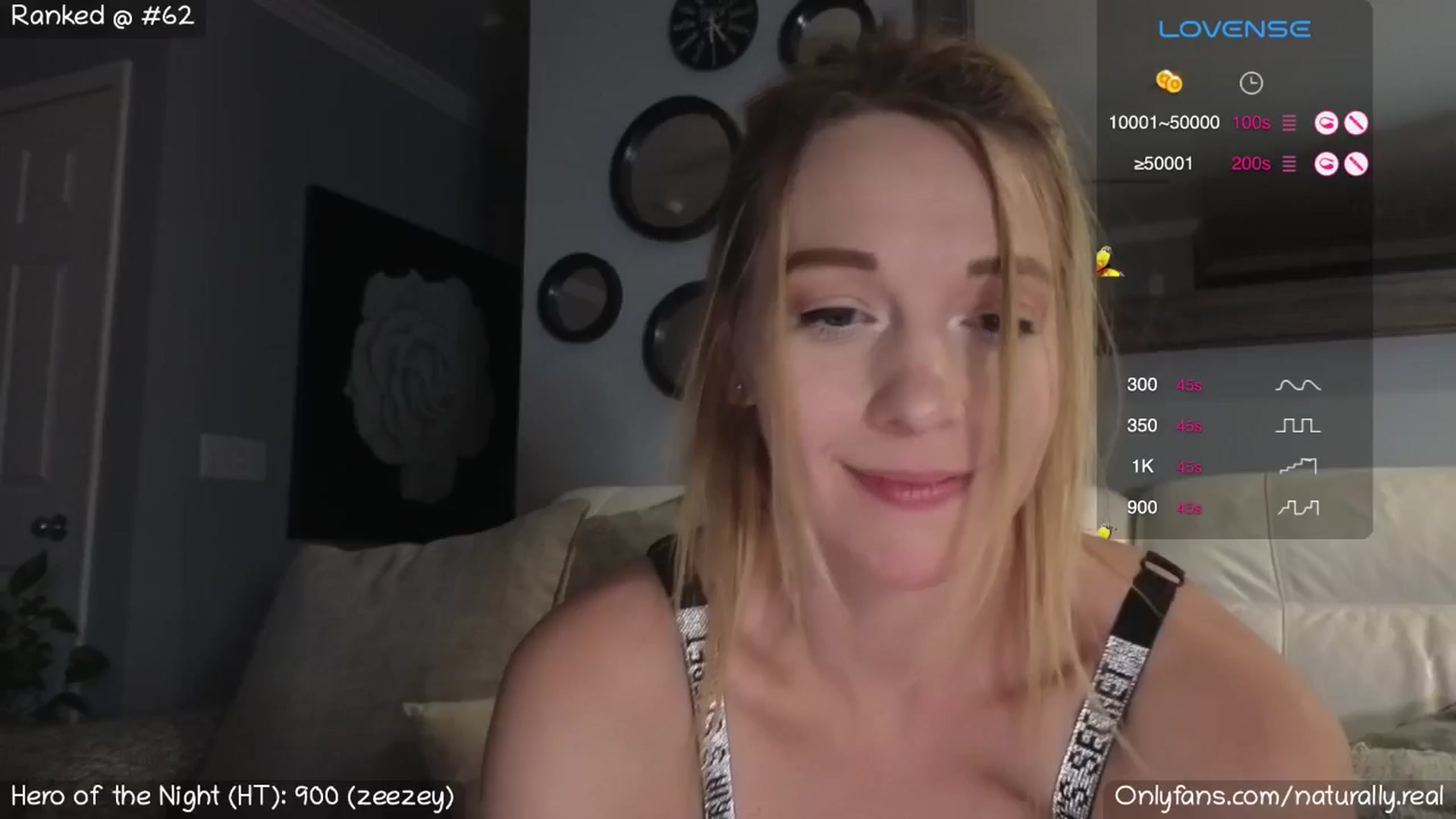 Gallery image thumbnail from NaturallyReal's myfreecams stream on, 05/29/2024, 04:44 image 6 of 20