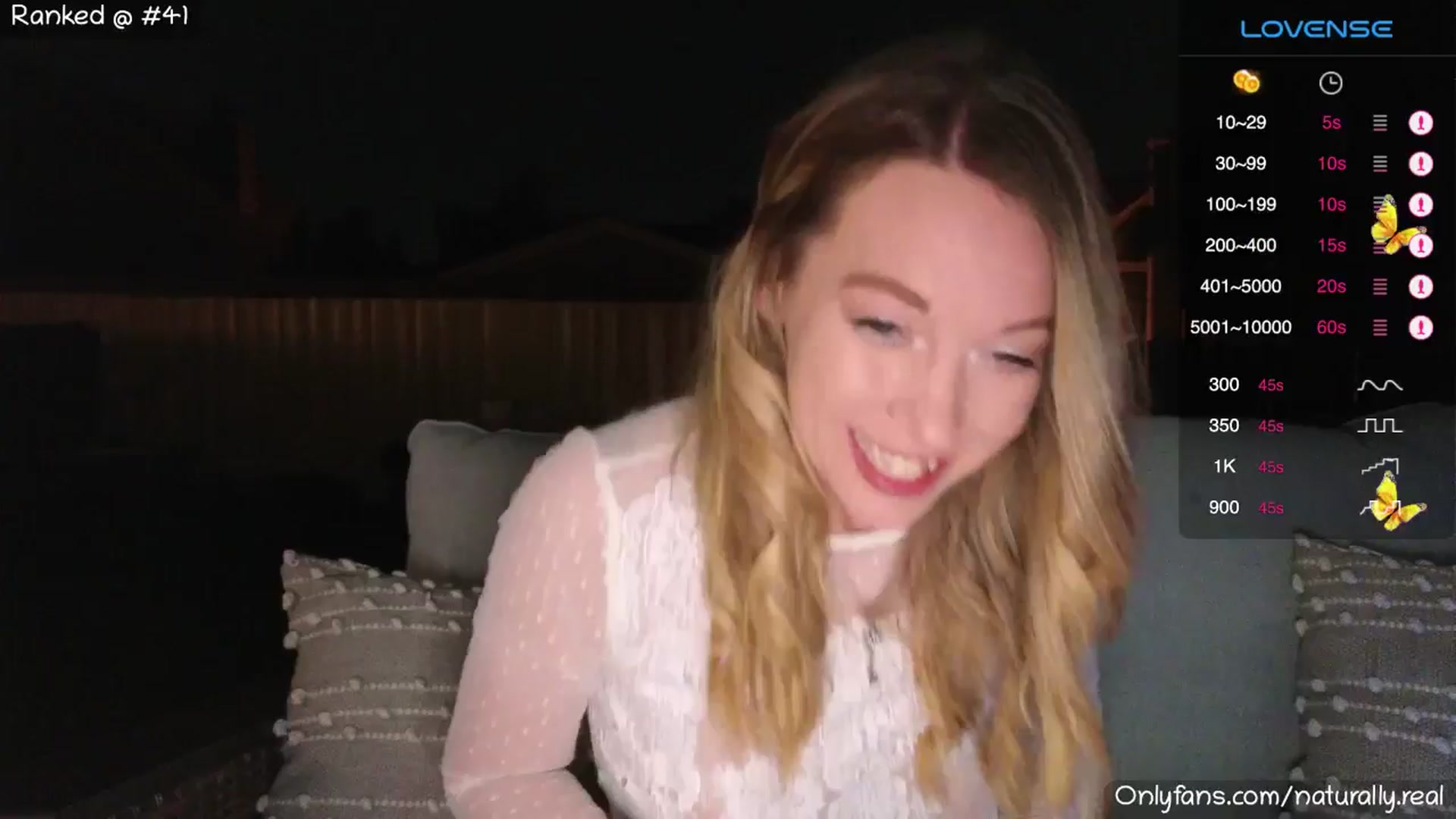 Gallery image thumbnail from NaturallyReal's myfreecams stream on, 07/28/2024, 03:54 image 7 of 20