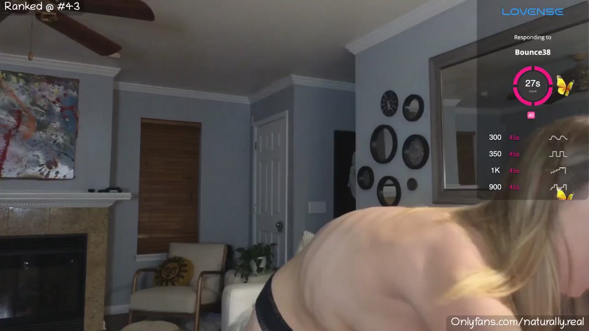 Gallery image thumbnail from NaturallyReal's myfreecams stream on, 07/31/2024, 03:43 image 10 of 20