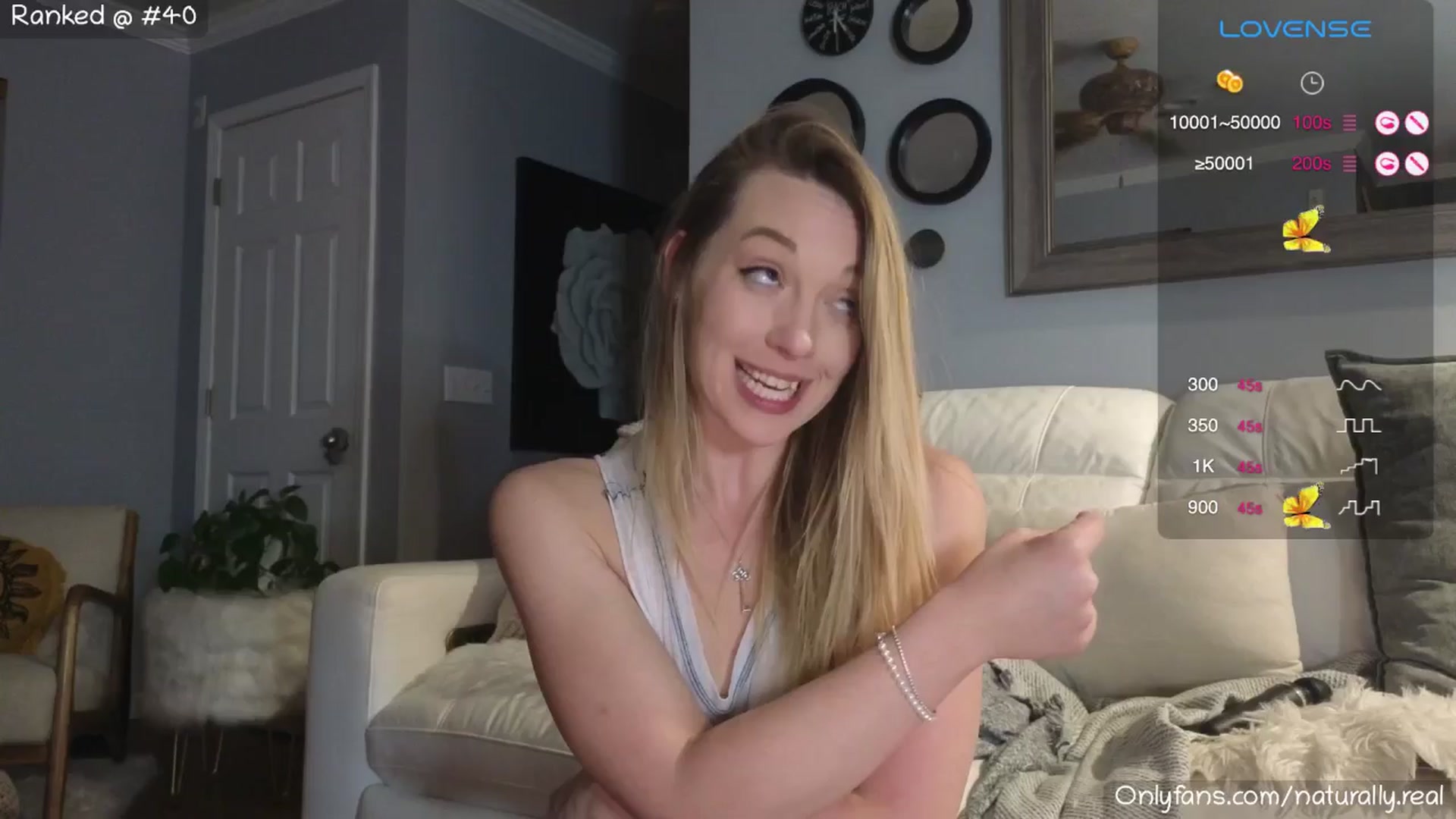Gallery image thumbnail from NaturallyReal's myfreecams stream on, 08/01/2024, 06:08 image 9 of 20