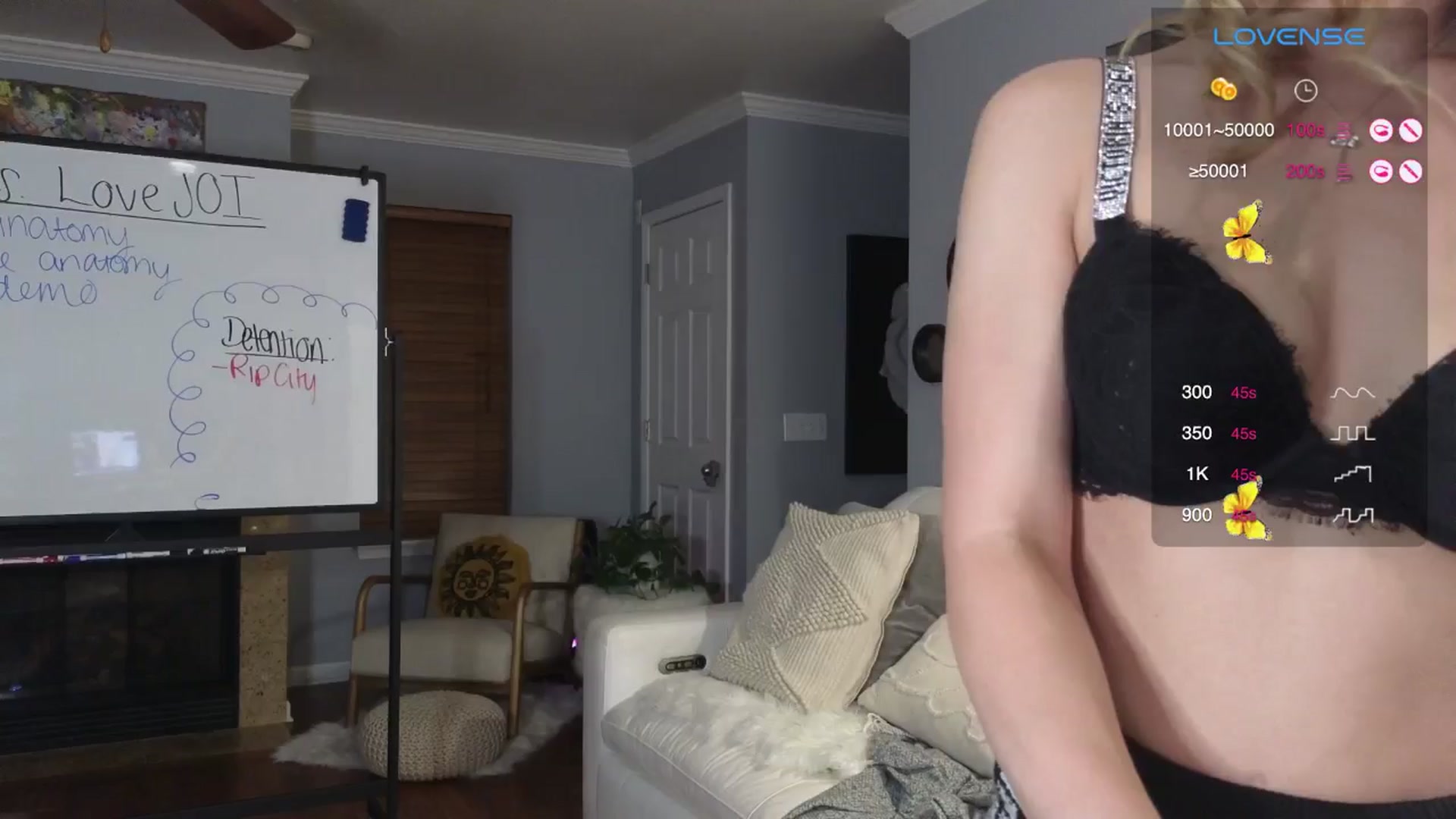 Gallery image thumbnail from NaturallyReal's myfreecams stream on, 08/07/2024, 05:44 image 17 of 20