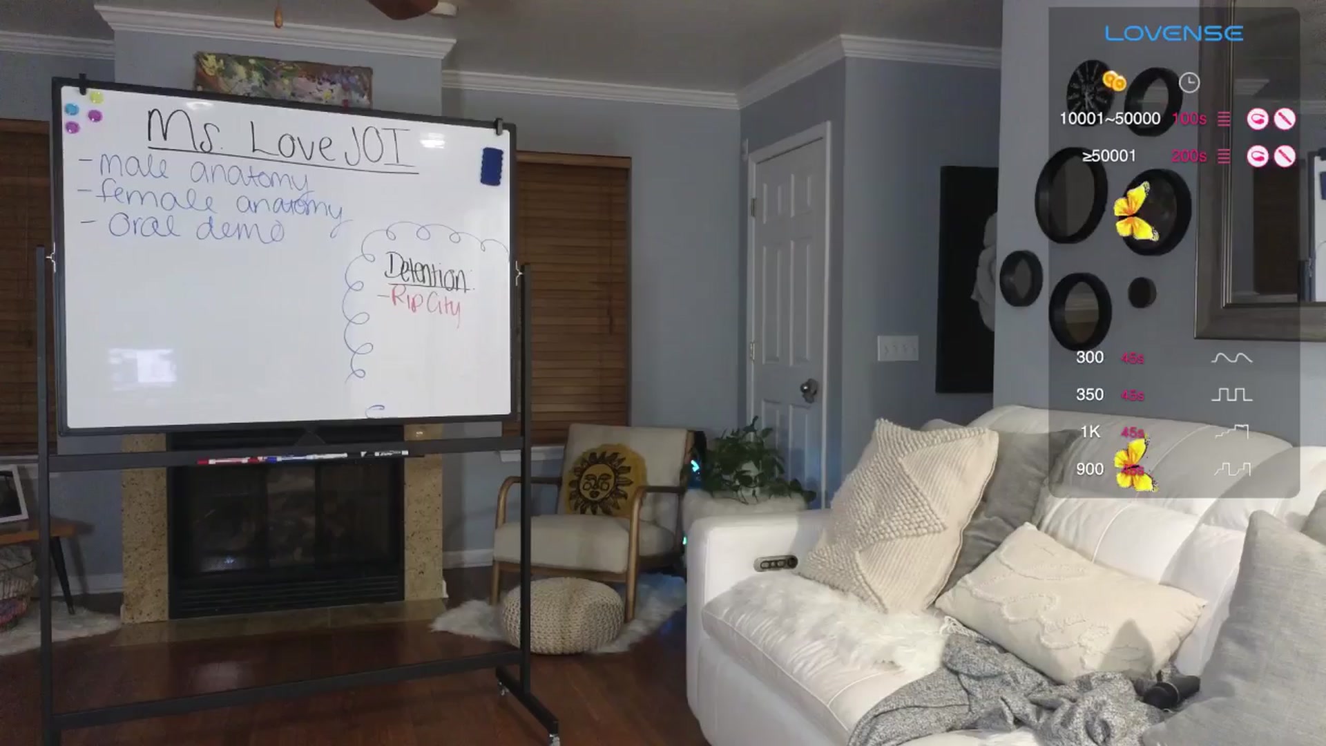 Gallery image thumbnail from NaturallyReal's myfreecams stream on, 08/07/2024, 05:44 image 9 of 20