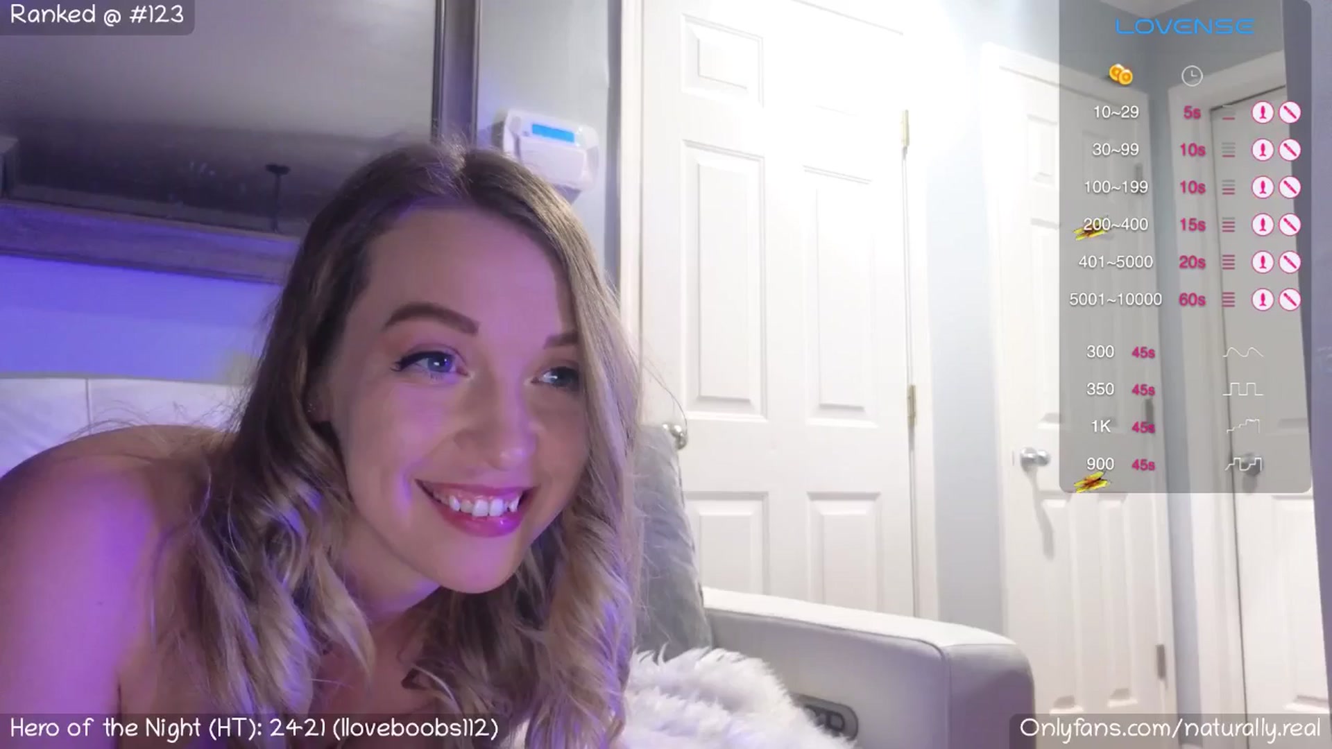 Gallery image thumbnail from NaturallyReal's myfreecams stream on, 08/24/2024, 04:27 image 16 of 20