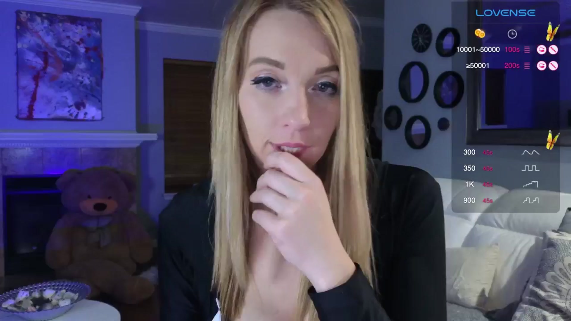 Gallery image thumbnail from NaturallyReal's myfreecams stream on, 10/05/2024, 07:12 image 10 of 20