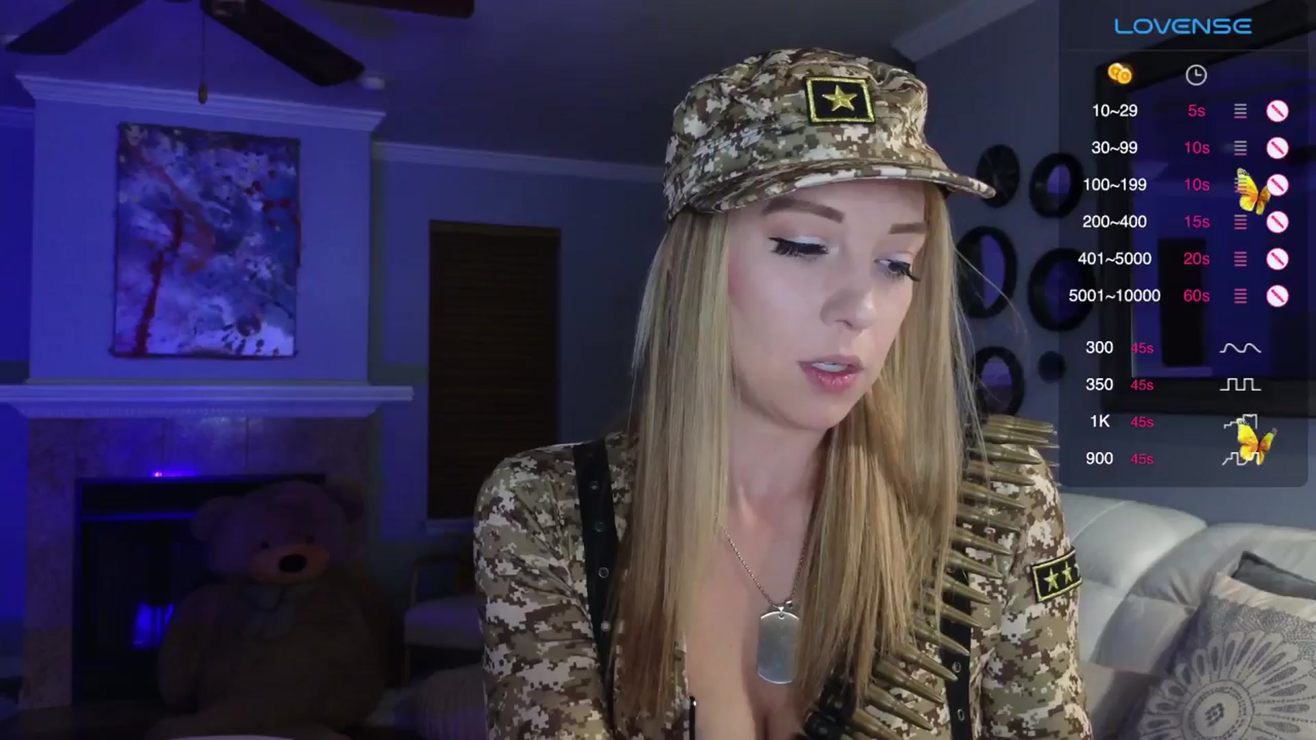 Gallery image thumbnail from NaturallyReal's myfreecams stream on, 10/15/2024, 03:37 image 5 of 20