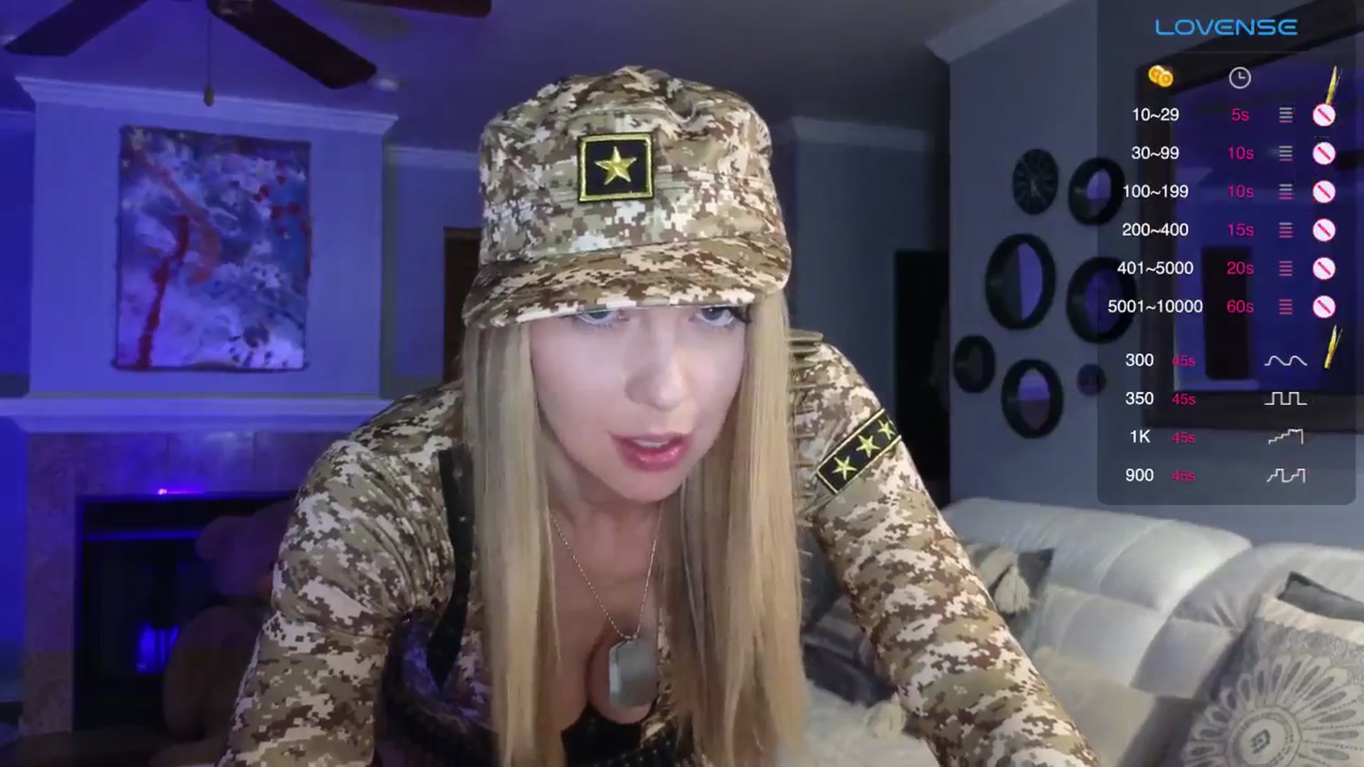 Gallery image thumbnail from NaturallyReal's myfreecams stream on, 10/15/2024, 03:37 image 7 of 20