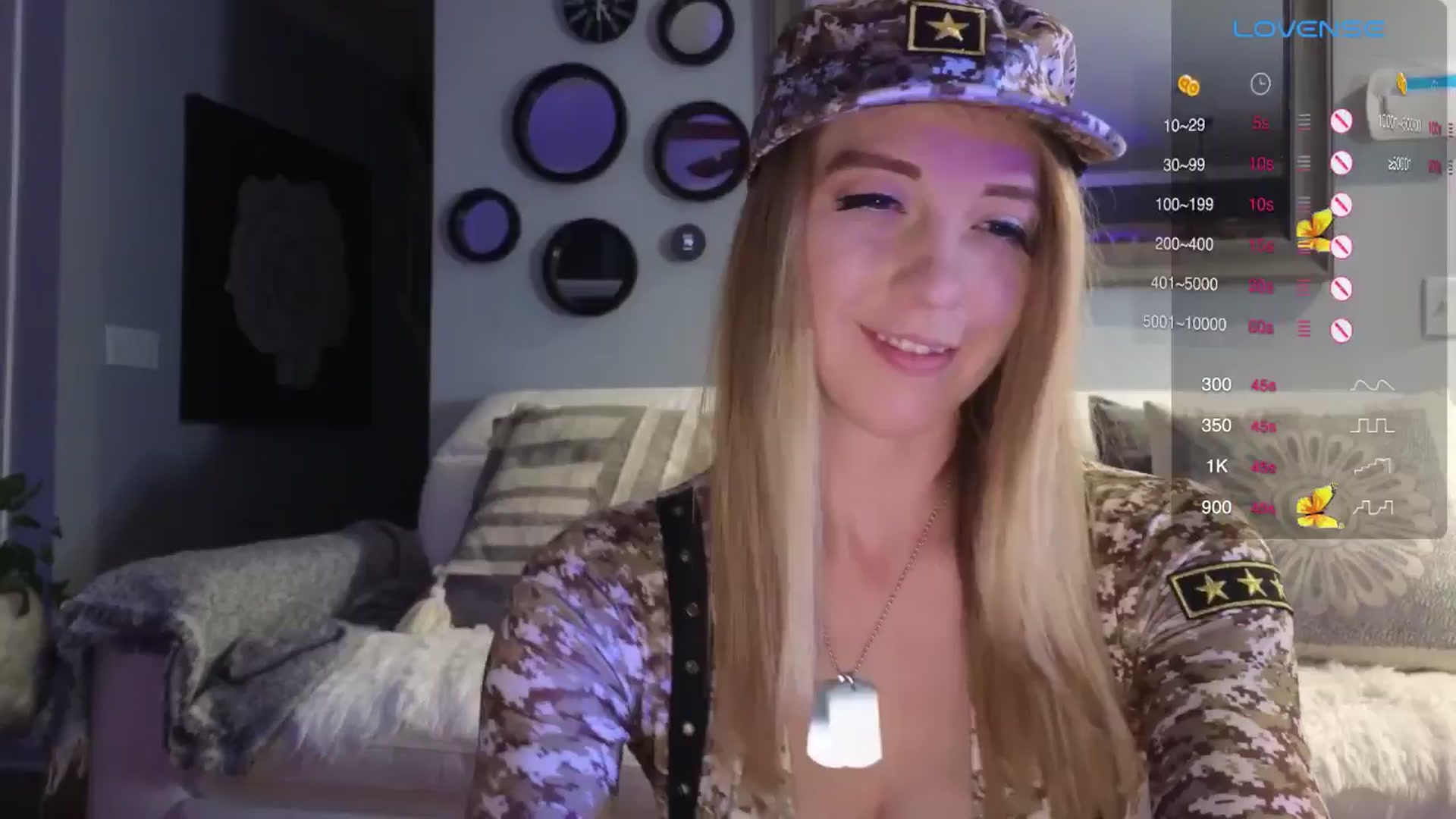 Gallery image thumbnail from NaturallyReal's myfreecams stream on, 10/15/2024, 04:17 image 2 of 20