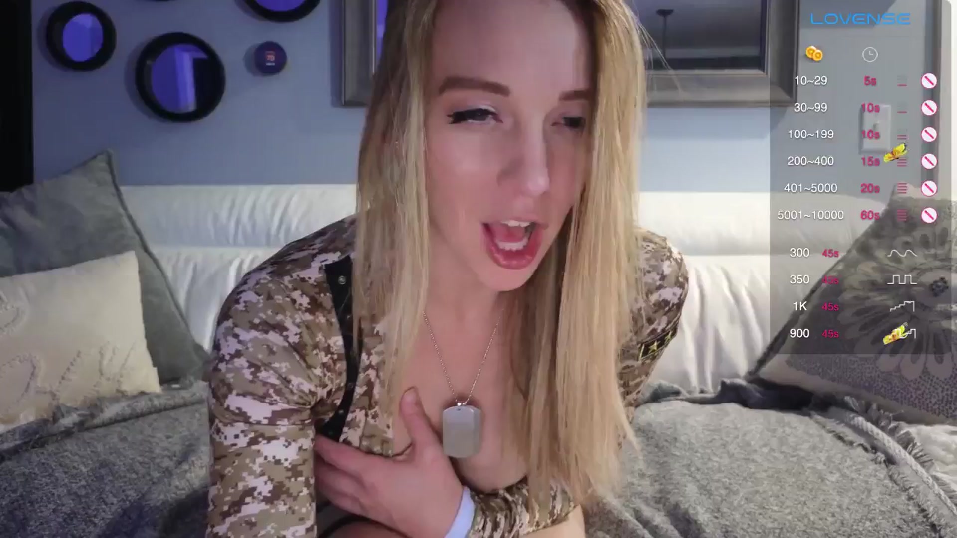 Gallery image thumbnail from NaturallyReal's myfreecams stream on, 10/15/2024, 06:49 image 17 of 20