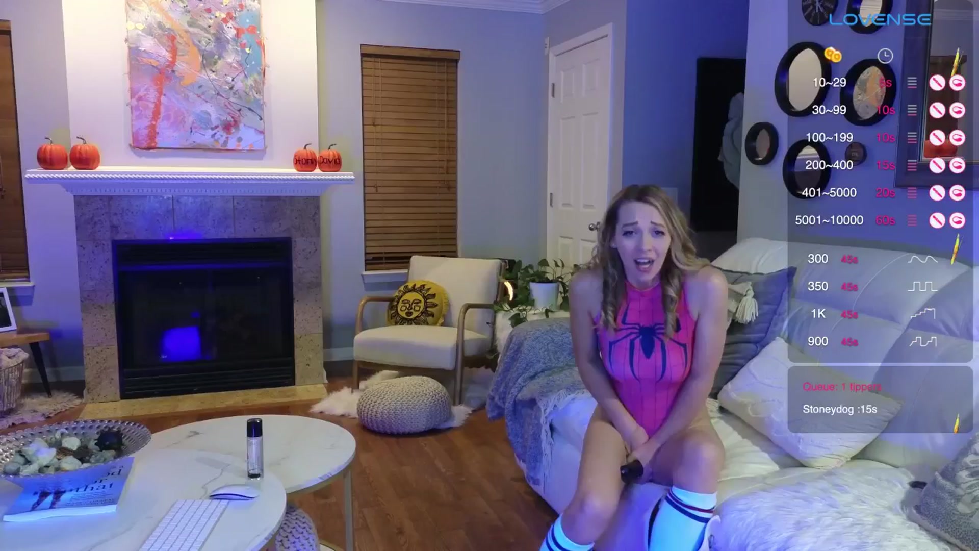 Gallery image thumbnail from NaturallyReal's myfreecams stream on, 10/24/2024, 04:58 image 6 of 20