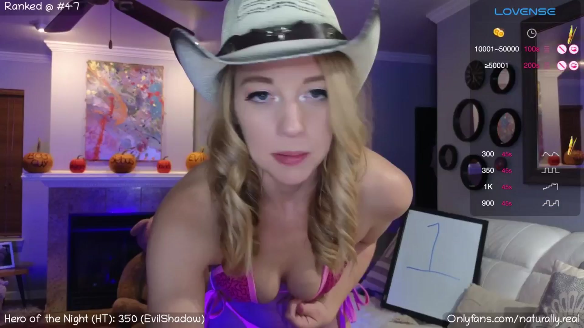 Gallery image thumbnail from NaturallyReal's myfreecams stream on, 10/25/2024, 06:21 image 6 of 20