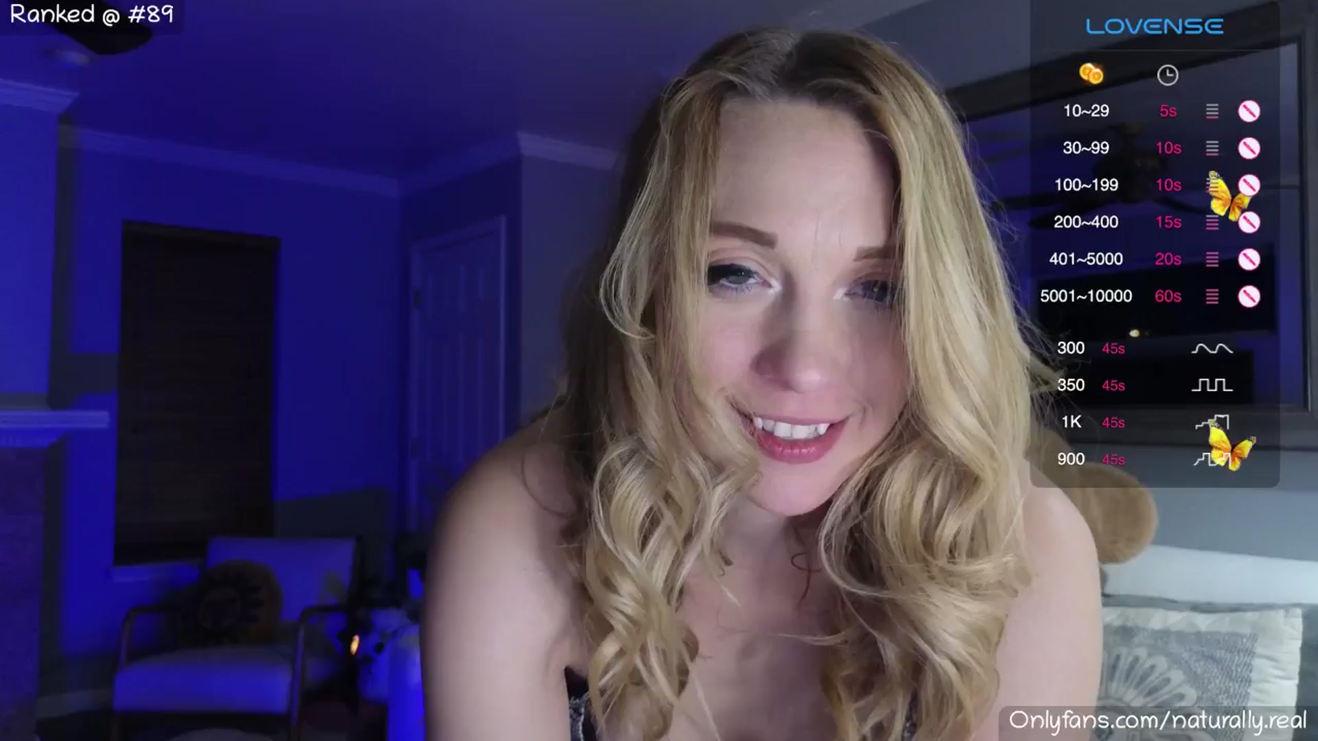Gallery image thumbnail from NaturallyReal's myfreecams stream on, 11/13/2024, 07:04 image 6 of 20