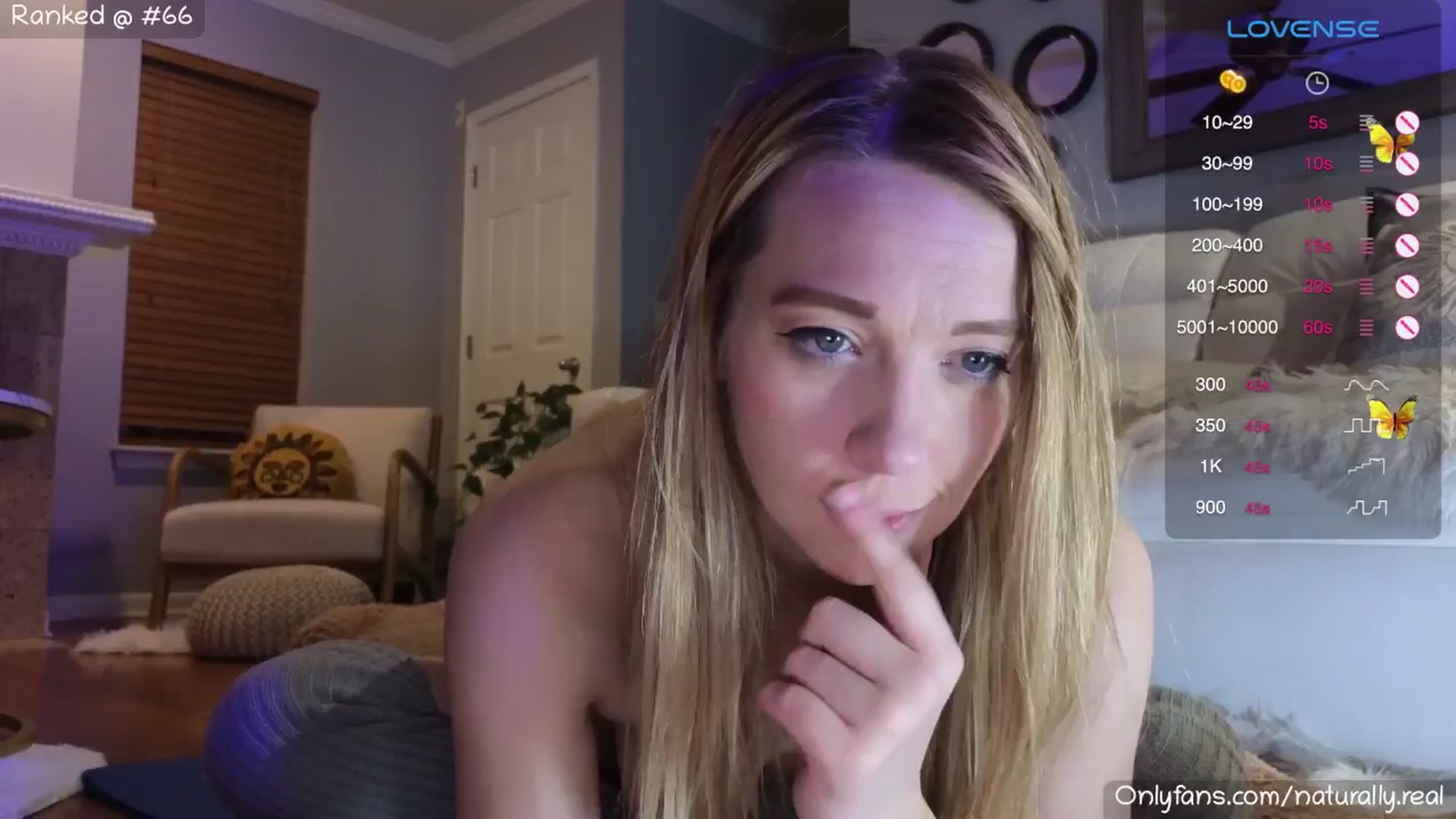 Gallery image thumbnail from NaturallyReal's myfreecams stream on, 11/20/2024, 09:00 image 3 of 20