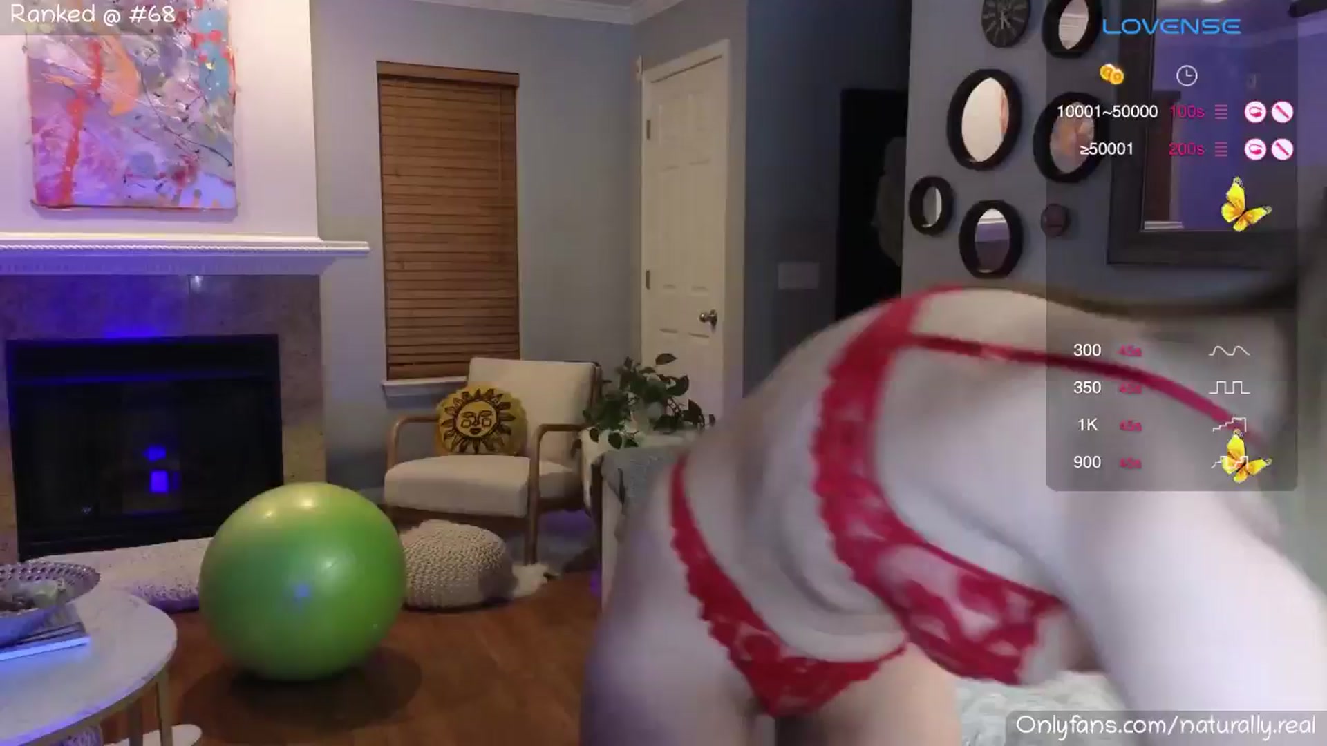 Gallery image thumbnail from NaturallyReal's myfreecams stream on, 11/23/2024, 05:58 image 4 of 20