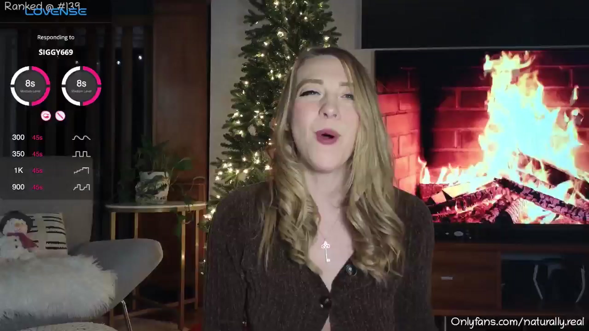 Gallery image thumbnail from NaturallyReal's myfreecams stream on, 12/08/2024, 06:22 image 2 of 20