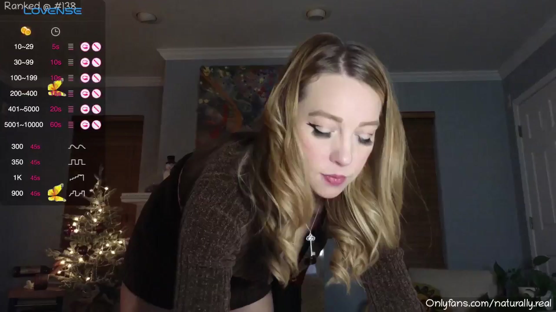 Gallery image thumbnail from NaturallyReal's myfreecams stream on, 12/08/2024, 06:22 image 8 of 20