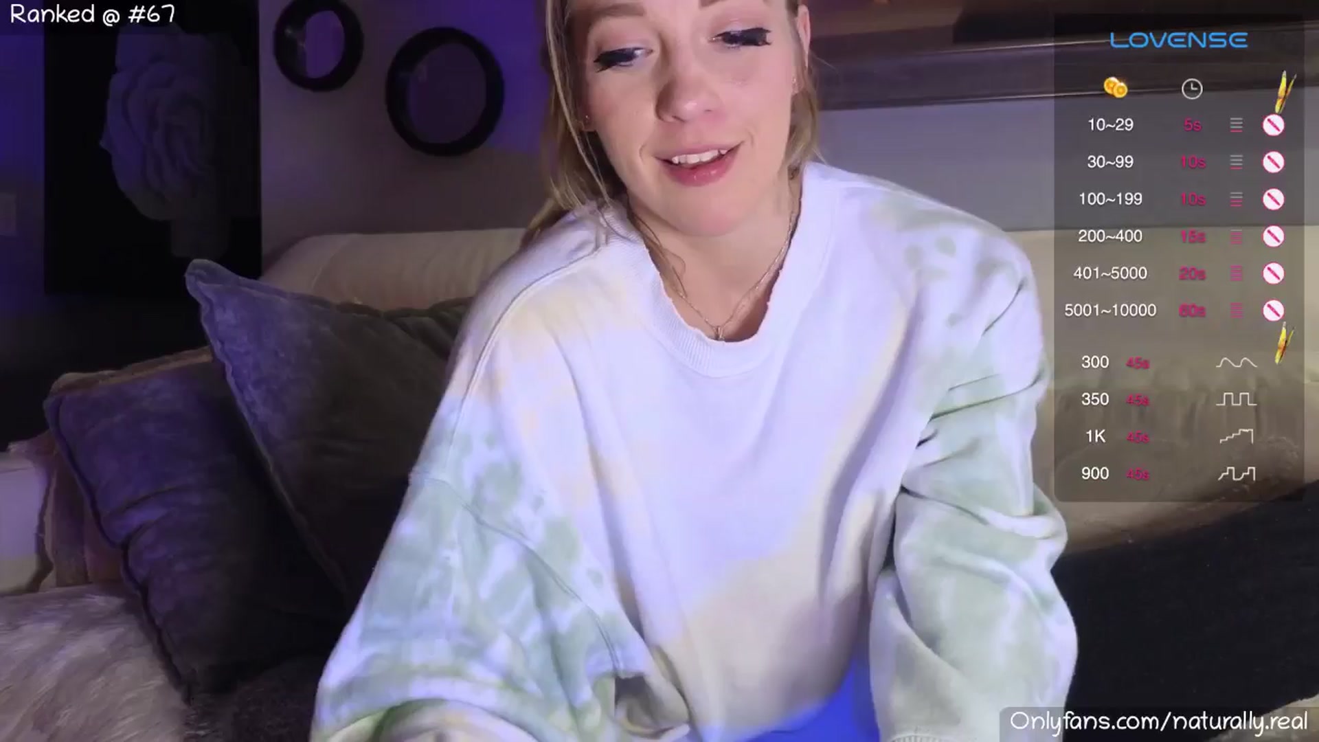 Gallery image thumbnail from NaturallyReal's myfreecams stream on, 12/30/2024, 07:50 image 9 of 20
