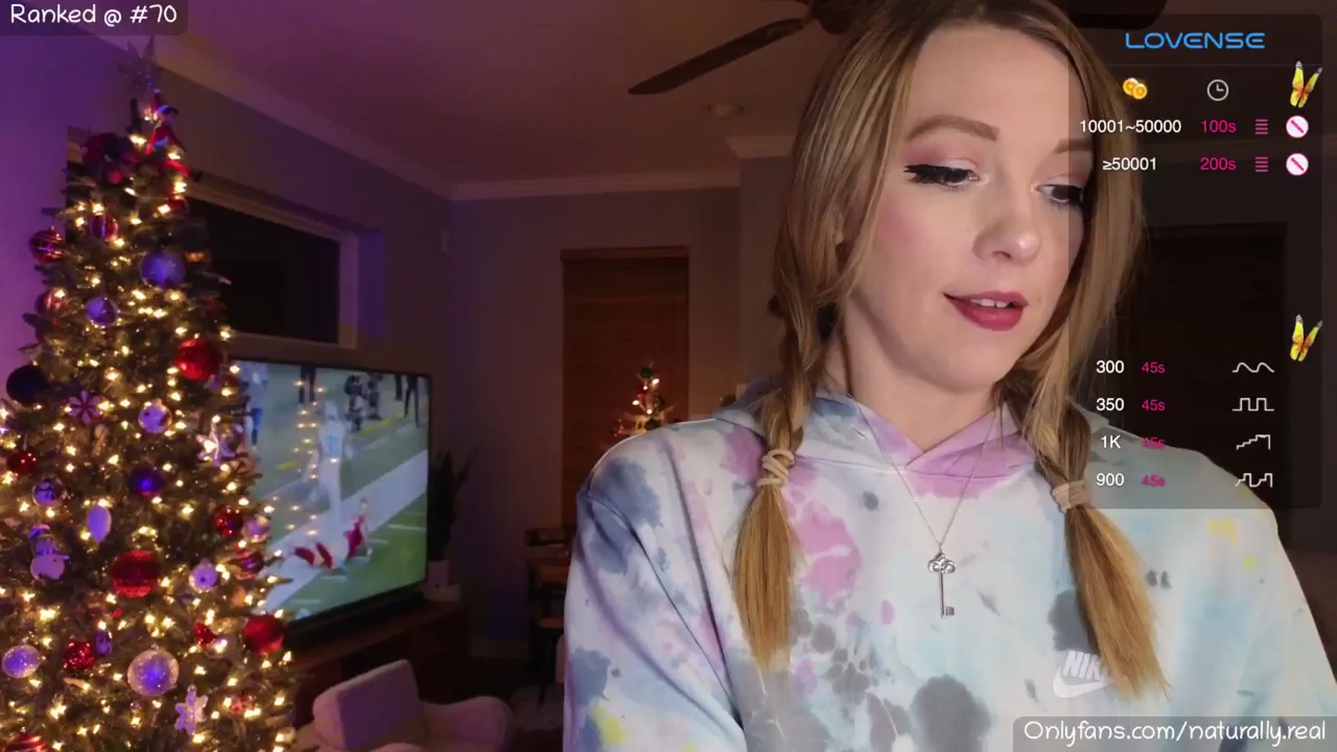Gallery image thumbnail from NaturallyReal's myfreecams stream on, 12/31/2024, 04:51 image 2 of 20