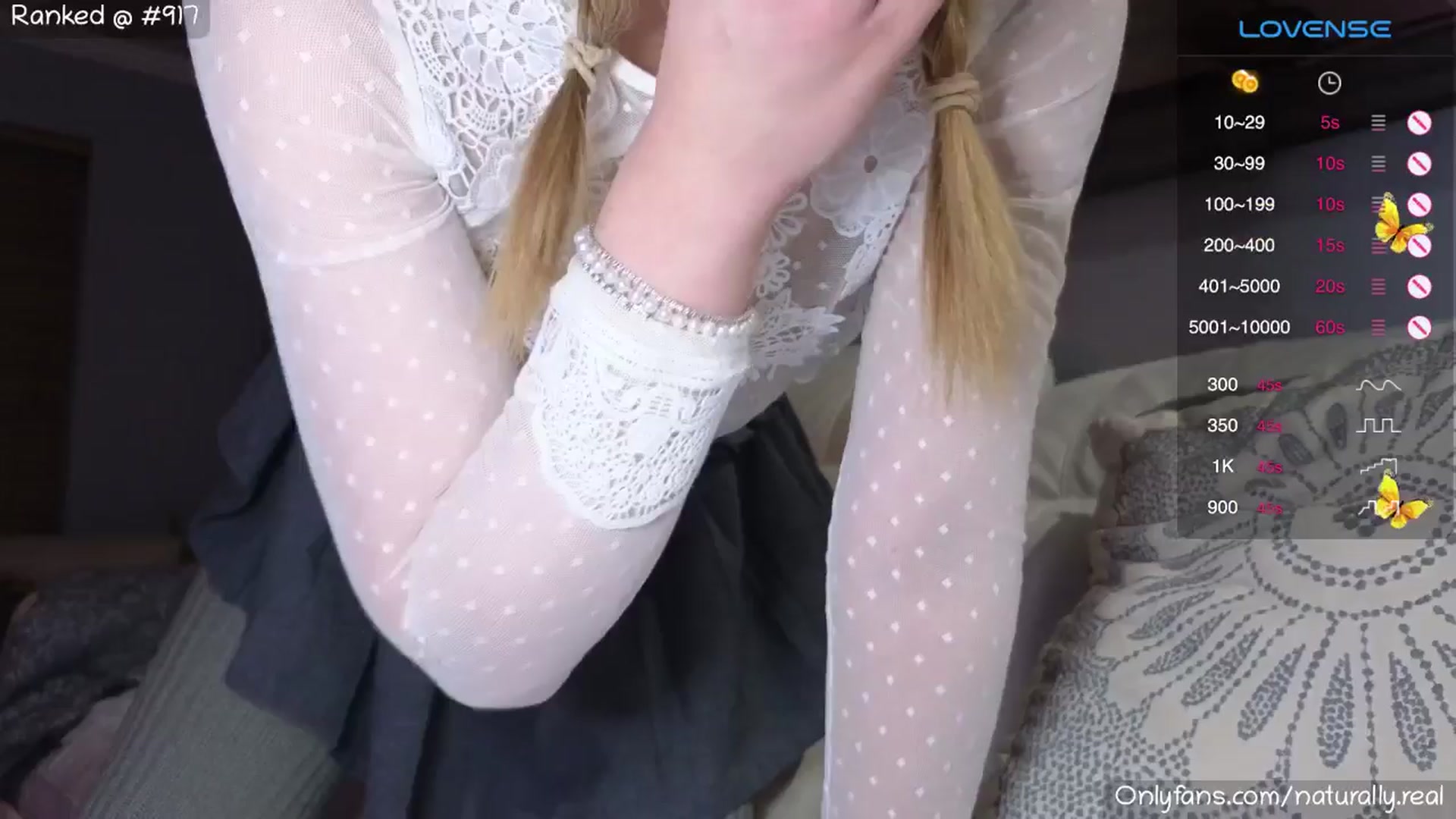 Gallery image thumbnail from NaturallyReal's myfreecams stream on, 01/02/2025, 05:05 image 15 of 20