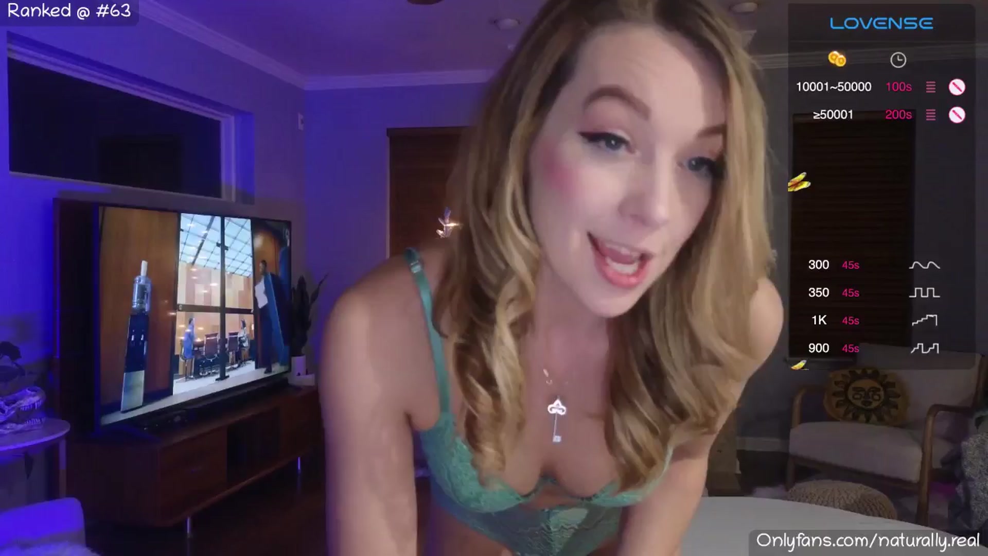 Gallery image thumbnail from NaturallyReal's myfreecams stream on, 01/19/2025, 06:25 image 6 of 20
