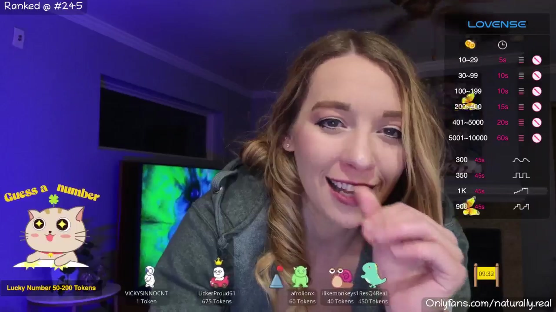 Gallery image thumbnail from NaturallyReal's myfreecams stream on, 03/05/2025, 06:52 image 16 of 20