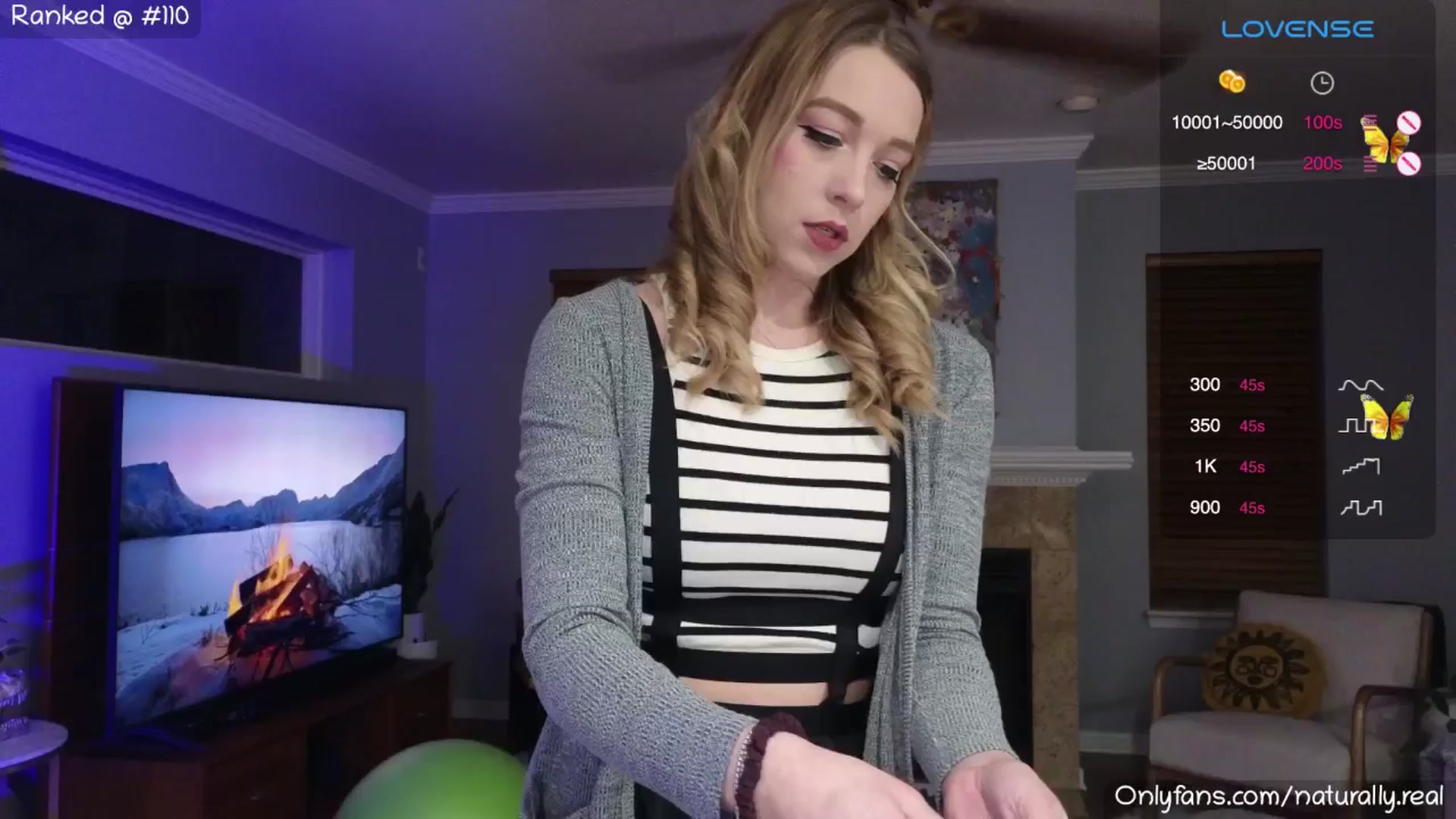 Gallery image thumbnail from NaturallyReal's myfreecams stream on, 03/09/2025, 06:04 image 2 of 20