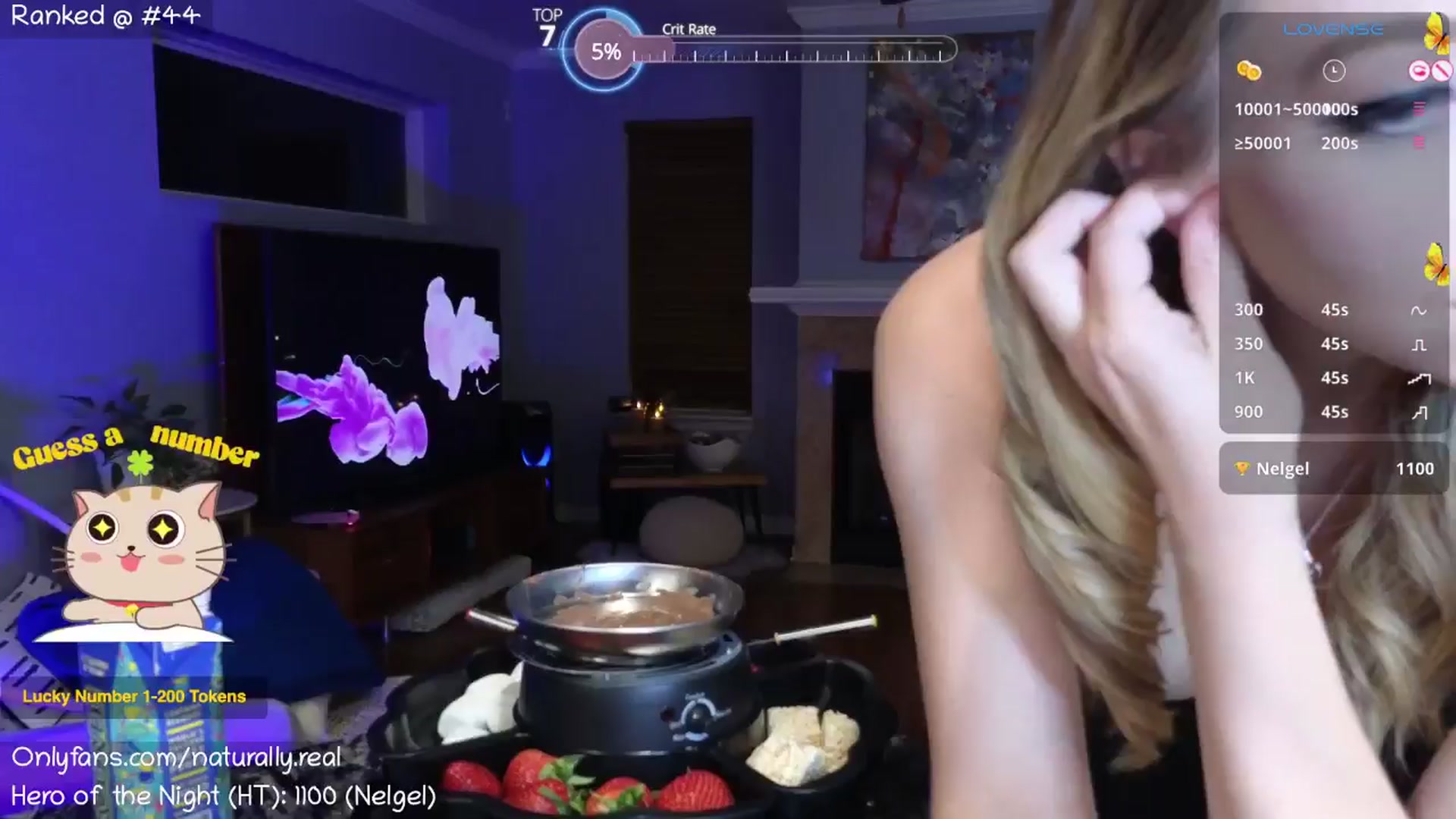 Gallery image thumbnail from NaturallyReal's myfreecams stream on, 05/28/2025, 05:36 image 9 of 20