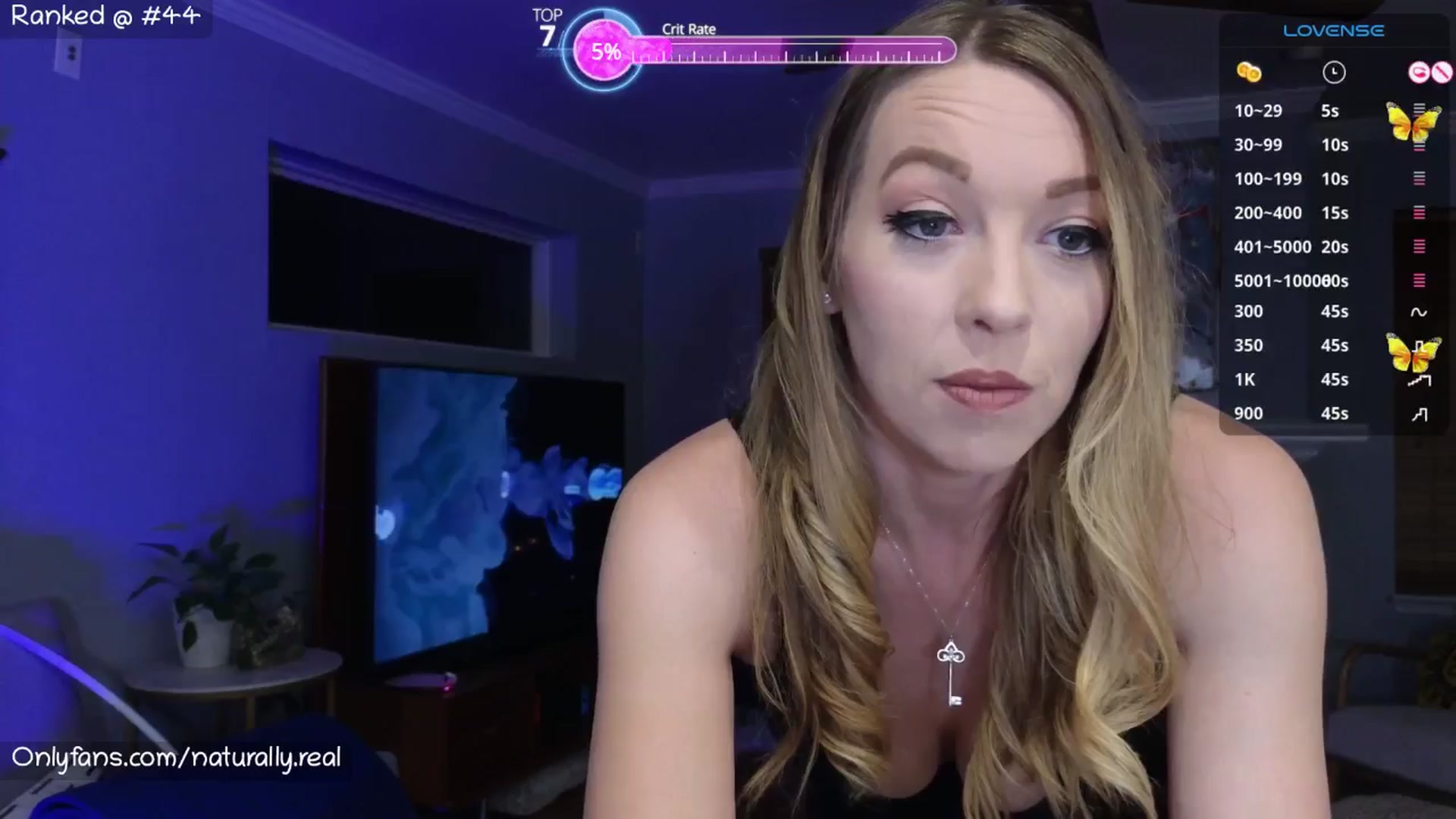 Gallery image thumbnail from NaturallyReal's myfreecams stream on, 05/28/2025, 05:36 image 3 of 20