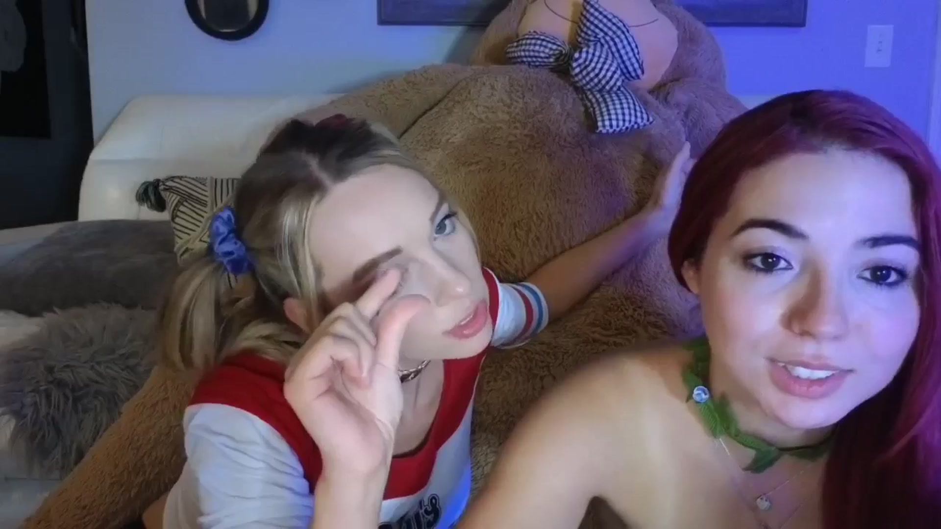 Gallery image thumbnail from NaturallyReal's myfreecams stream on, 08/24/2025, 04:24 image 10 of 20