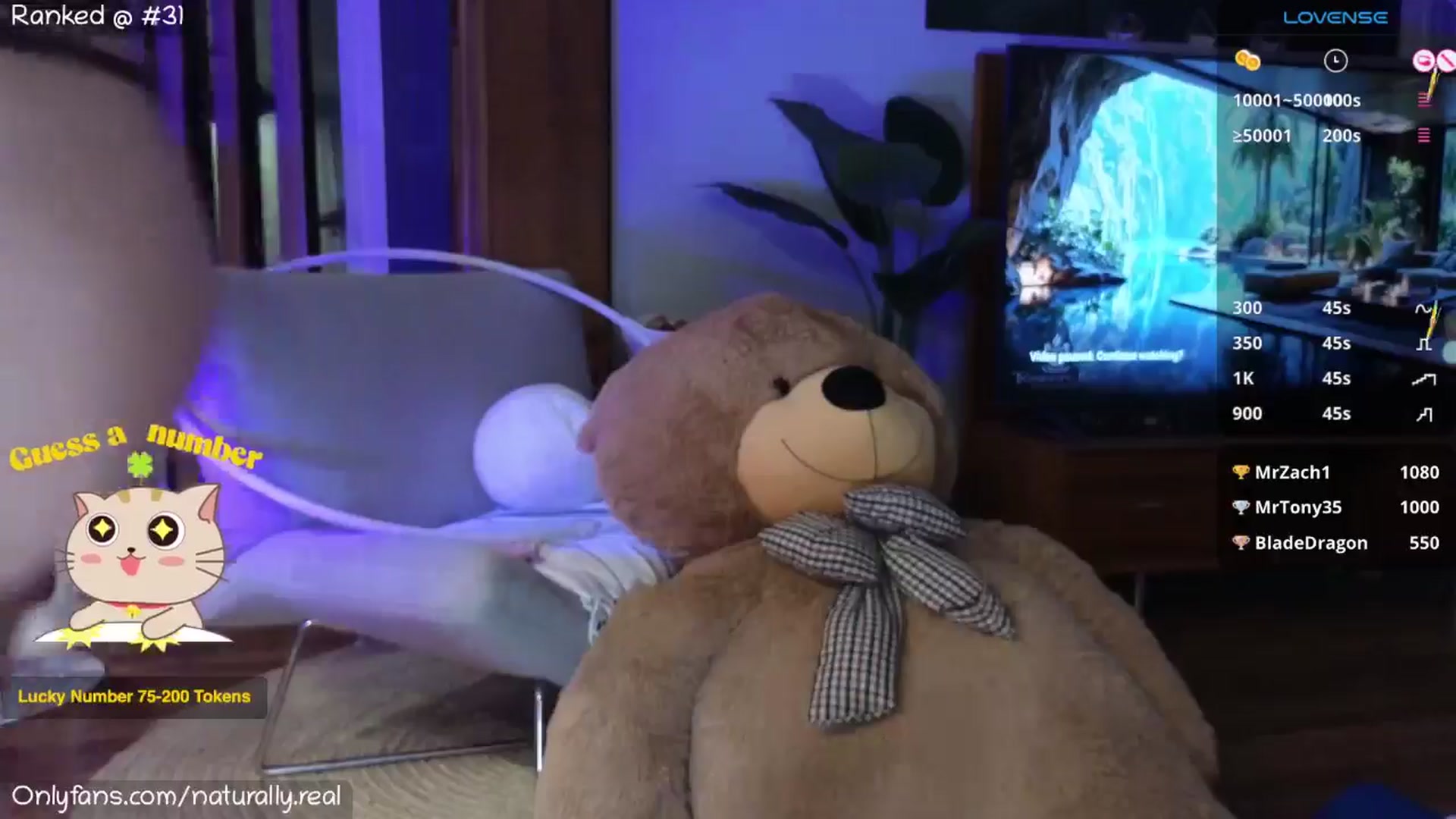 Gallery image thumbnail from NaturallyReal's myfreecams stream on, 08/26/2025, 07:14 image 15 of 20