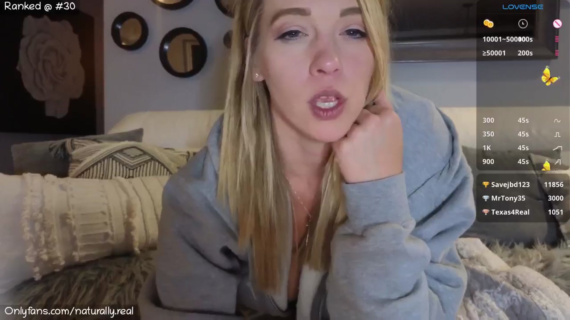 Gallery image thumbnail from NaturallyReal's myfreecams stream on, 08/27/2025, 07:22 image 18 of 20