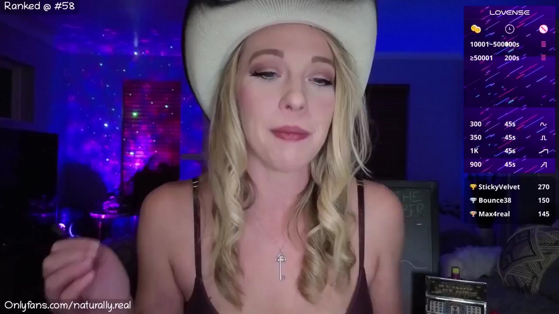 Gallery image thumbnail from NaturallyReal's myfreecams stream on, 09/27/2025, 04:00 image 16 of 20