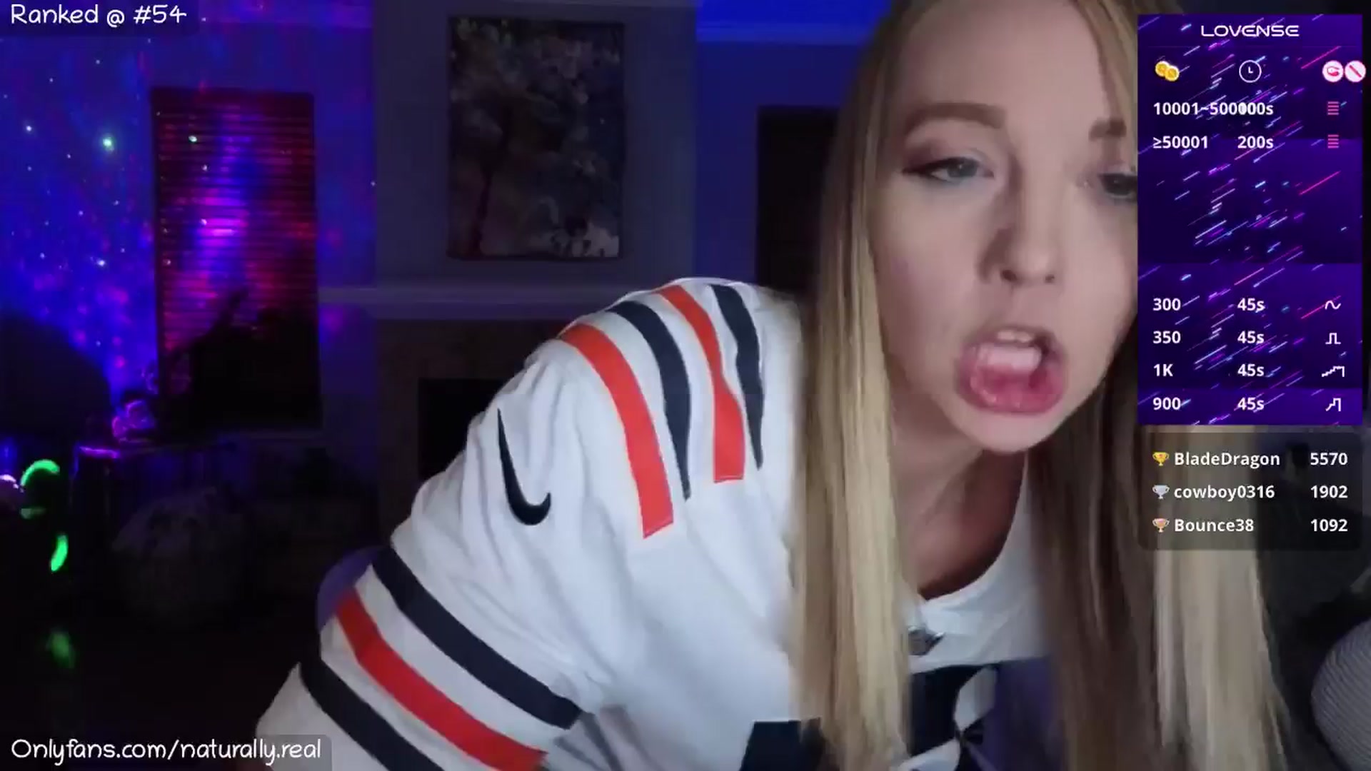 Gallery image thumbnail from NaturallyReal's myfreecams stream on, 09/29/2025, 08:04 image 2 of 20