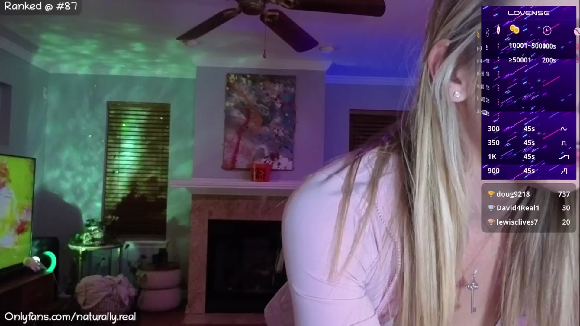 Gallery image thumbnail from NaturallyReal's myfreecams stream on, 10/13/2025, 03:11 image 3 of 20