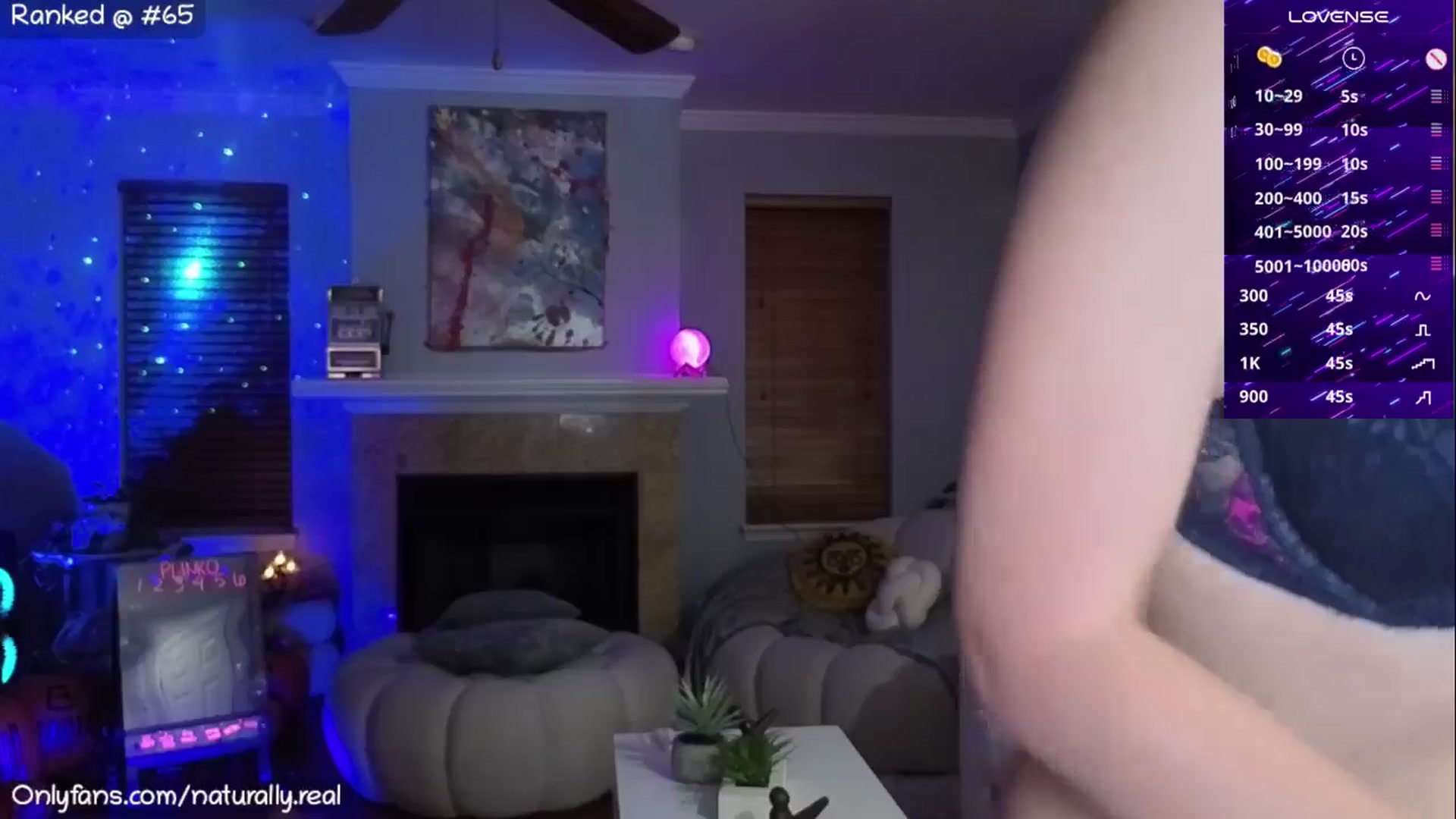 Gallery image thumbnail from NaturallyReal's myfreecams stream on, 10/18/2025, 04:58 image 3 of 20