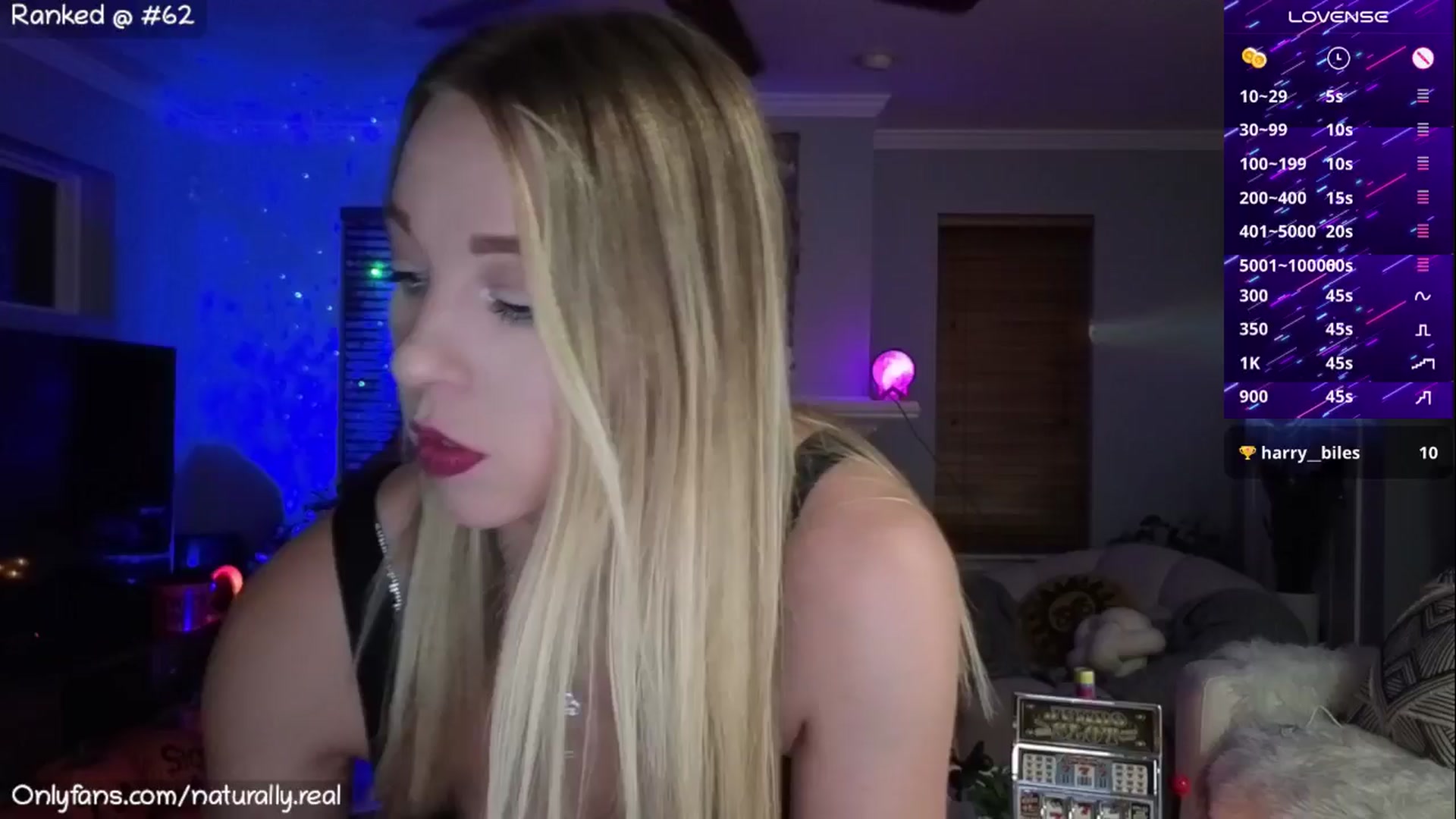 Gallery image thumbnail from NaturallyReal's myfreecams stream on, 10/19/2025, 08:22 image 1 of 20