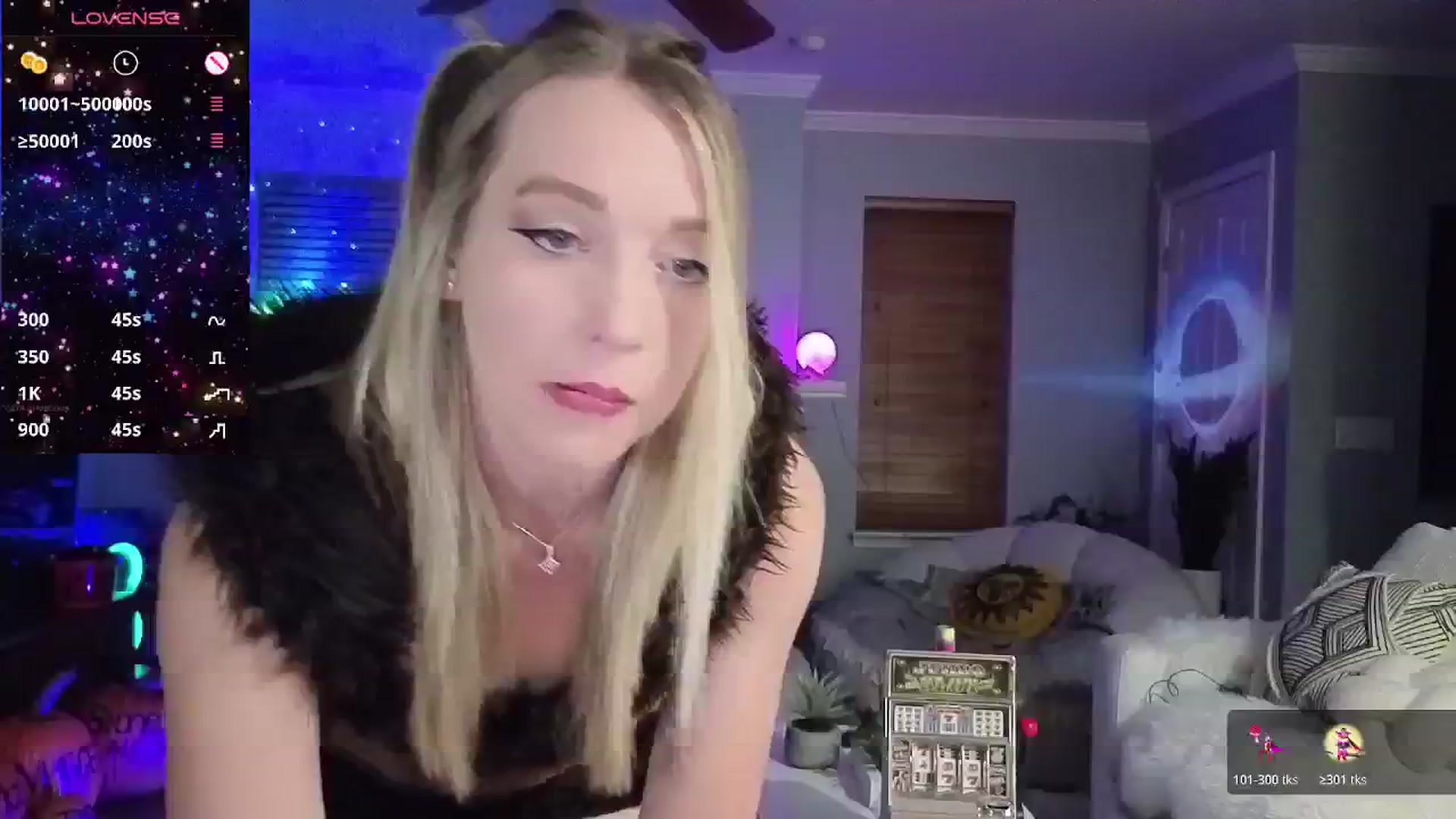 Gallery image thumbnail from NaturallyReal's myfreecams stream on, 10/22/2025, 05:15 image 10 of 20
