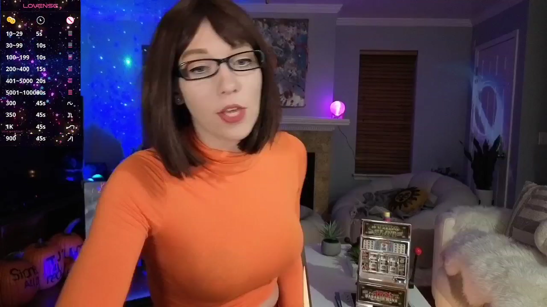 Gallery image thumbnail from NaturallyReal's myfreecams stream on, 10/29/2025, 04:19 image 7 of 20