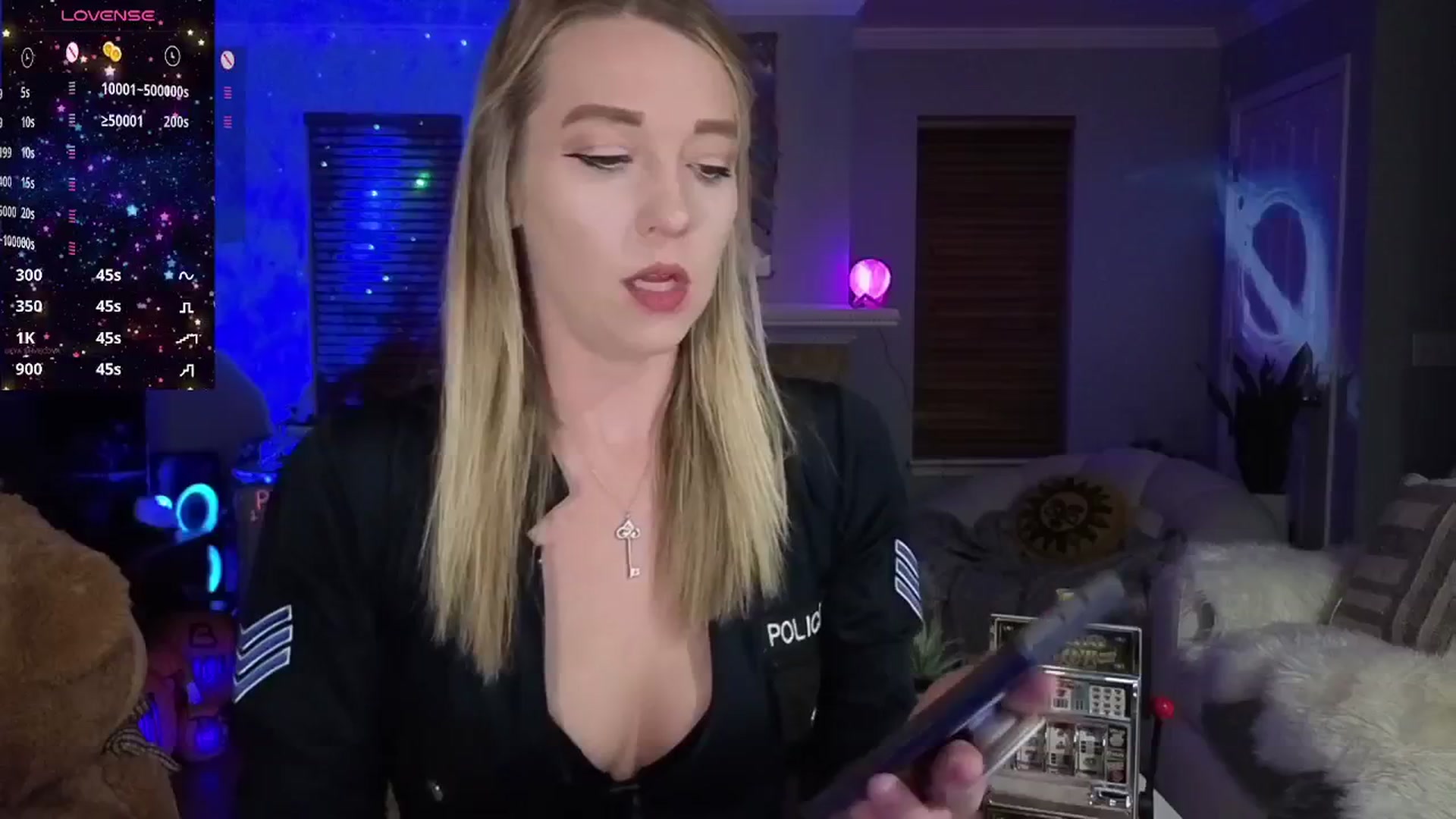 Gallery image thumbnail from NaturallyReal's myfreecams stream on, 10/30/2025, 06:58 image 6 of 20