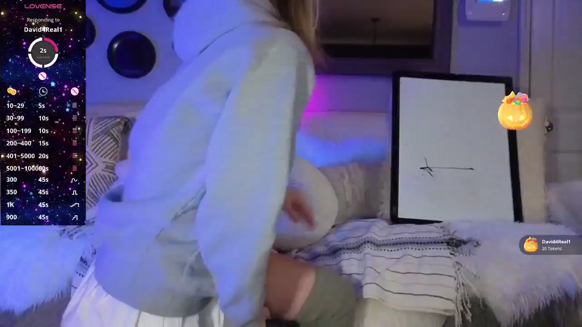 Gallery image thumbnail from NaturallyReal's myfreecams stream on, 11/02/2025, 06:03 image 3 of 20