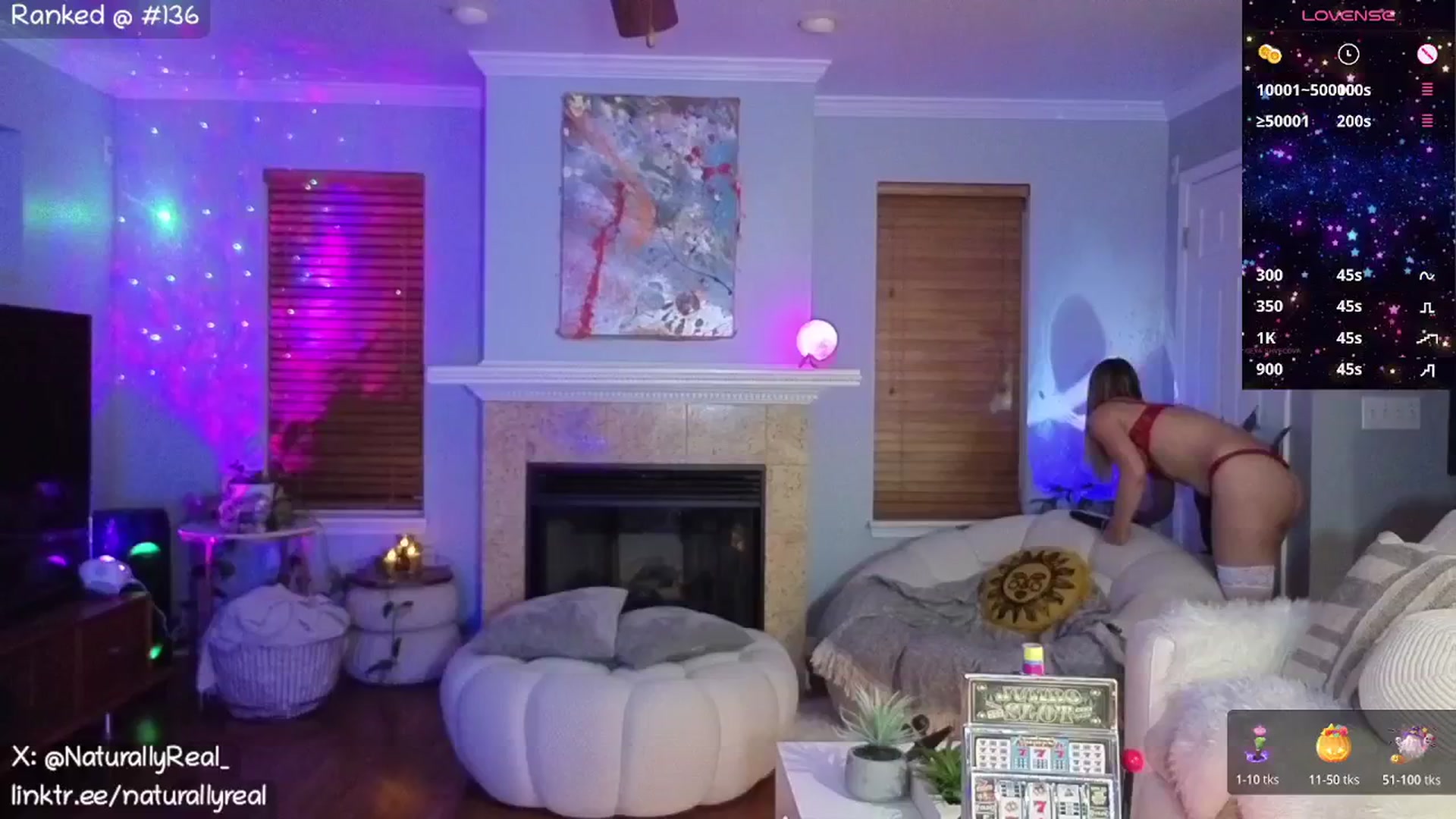 Gallery image thumbnail from NaturallyReal's myfreecams stream on, 11/06/2025, 05:47 image 2 of 20