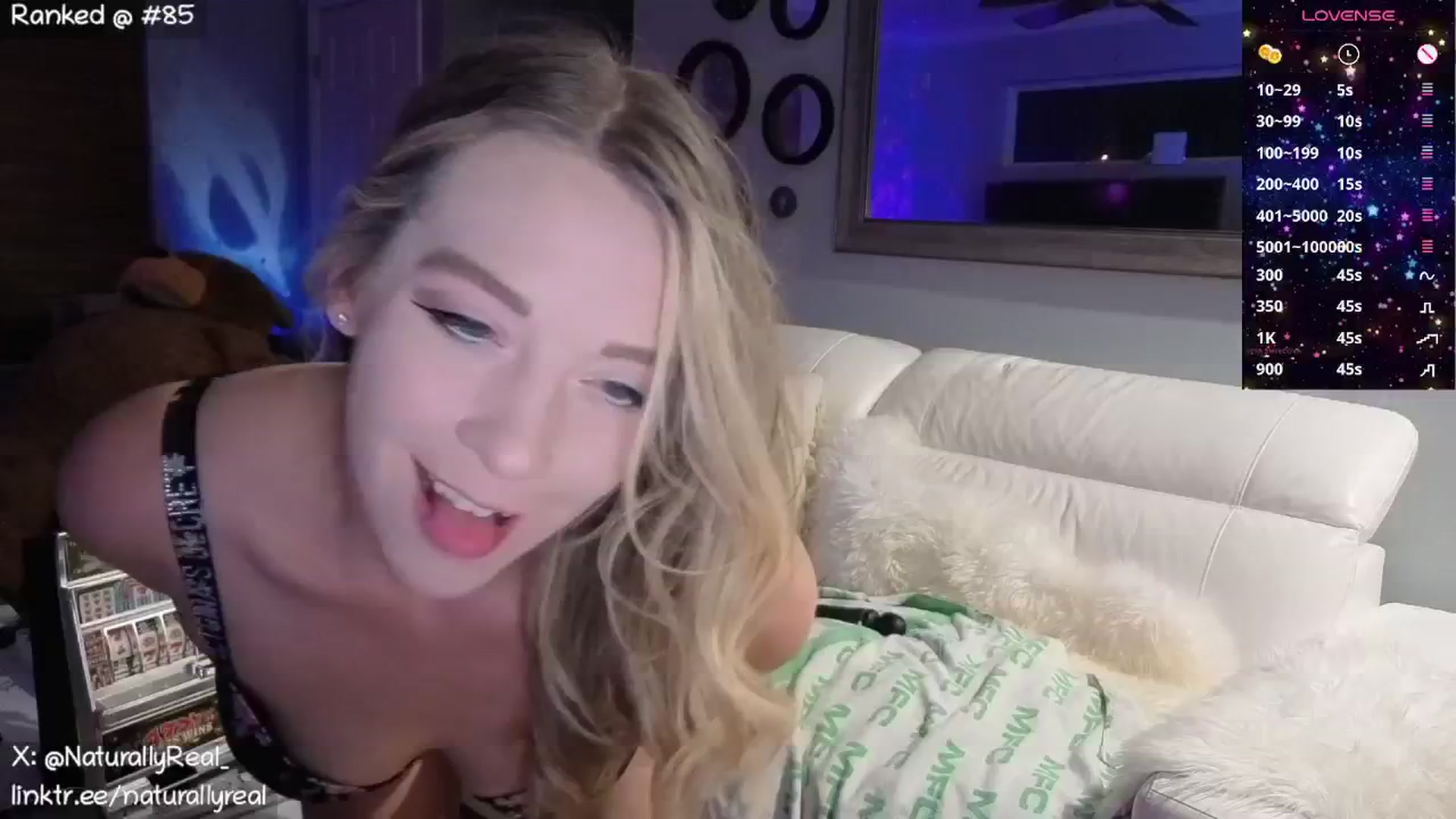 Gallery image thumbnail from NaturallyReal's myfreecams stream on, 11/12/2025, 08:07 image 14 of 20