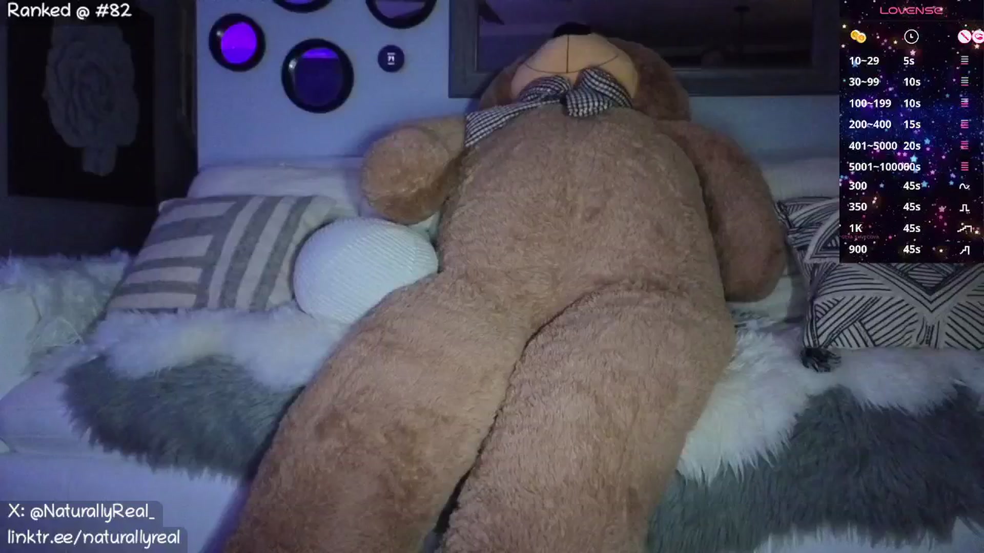 Gallery image thumbnail from NaturallyReal's myfreecams stream on, 11/20/2025, 07:01 image 8 of 20