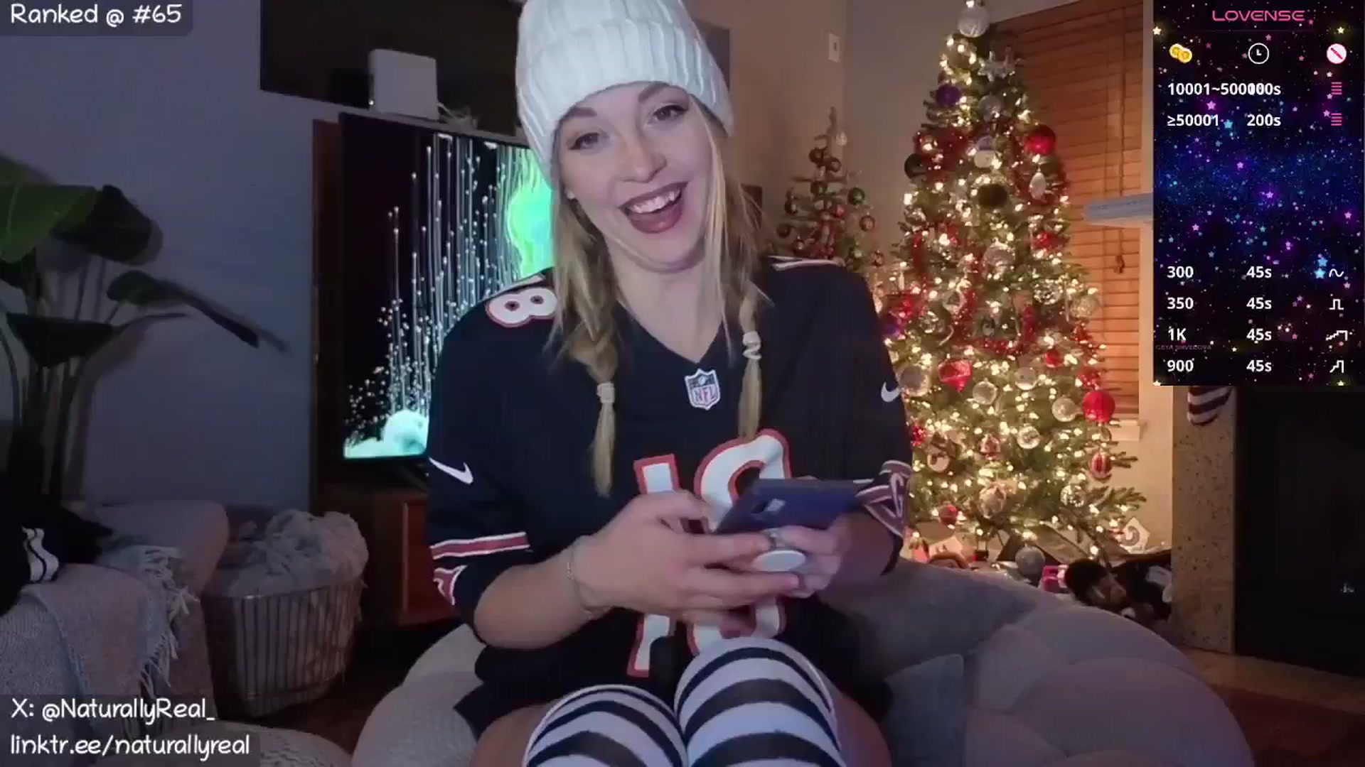 Gallery image thumbnail from NaturallyReal's myfreecams stream on, 12/29/2025, 07:43 image 13 of 20