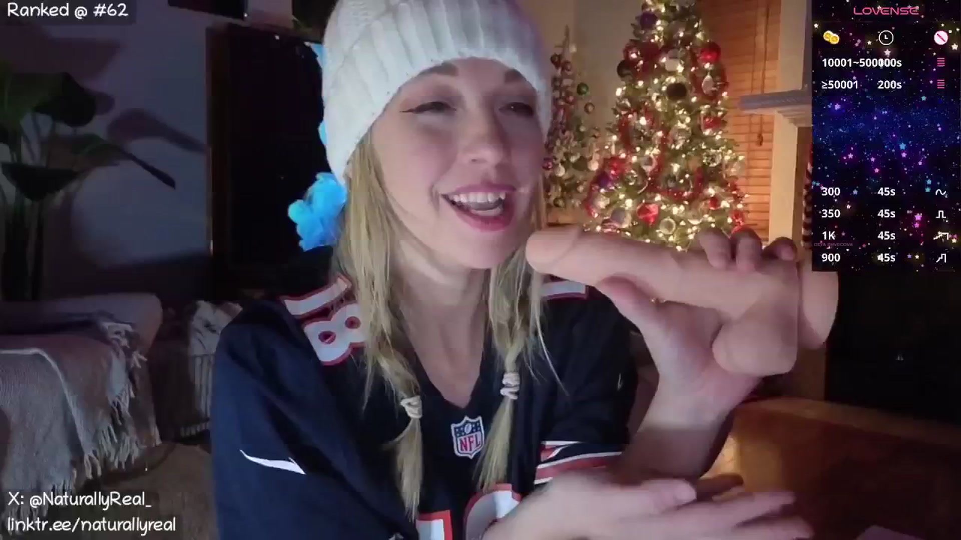 Gallery image thumbnail from NaturallyReal's myfreecams stream on, 12/29/2025, 09:12 image 8 of 20