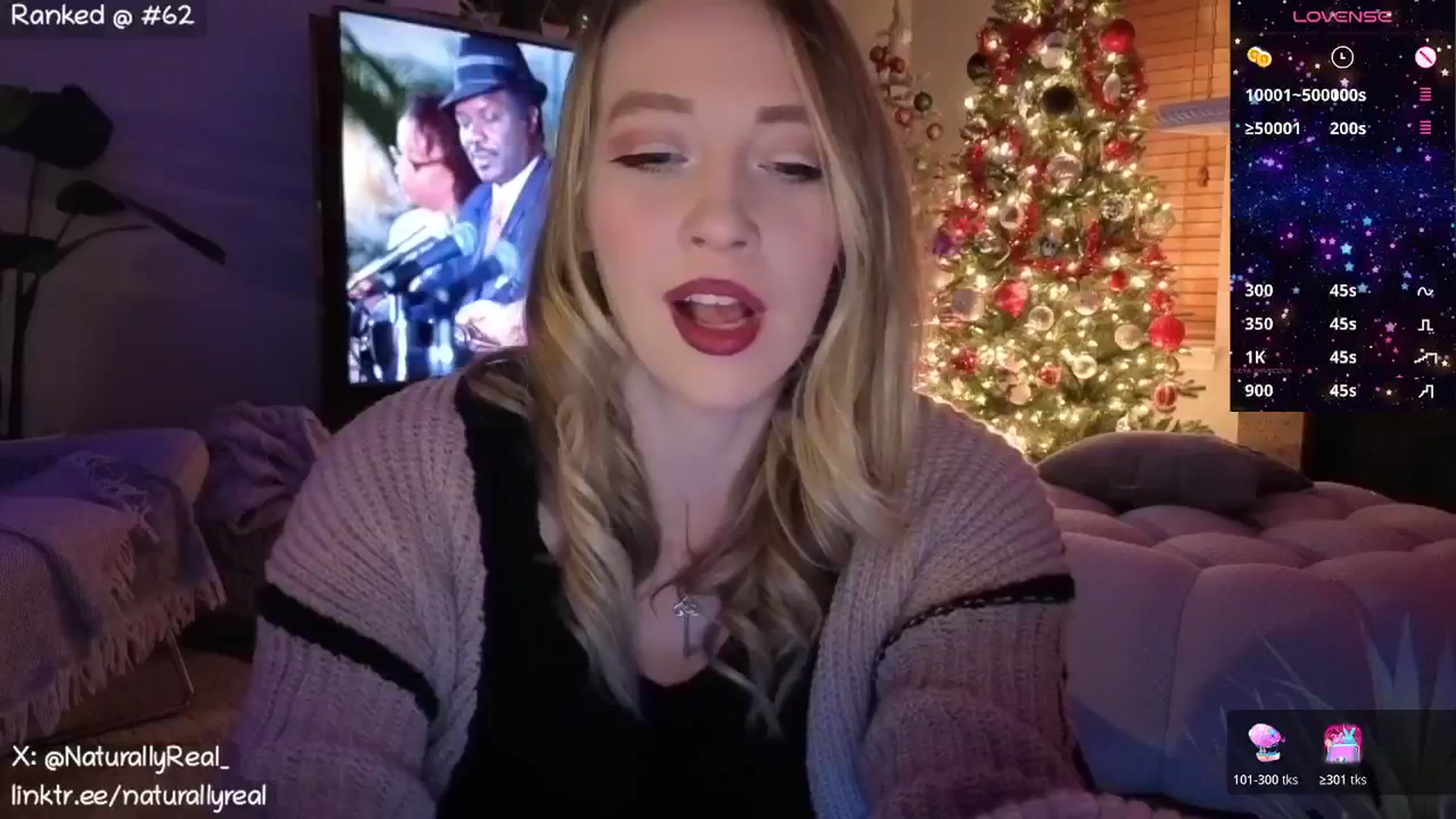 Gallery image thumbnail from NaturallyReal's myfreecams stream on, 12/30/2025, 05:09 image 14 of 20