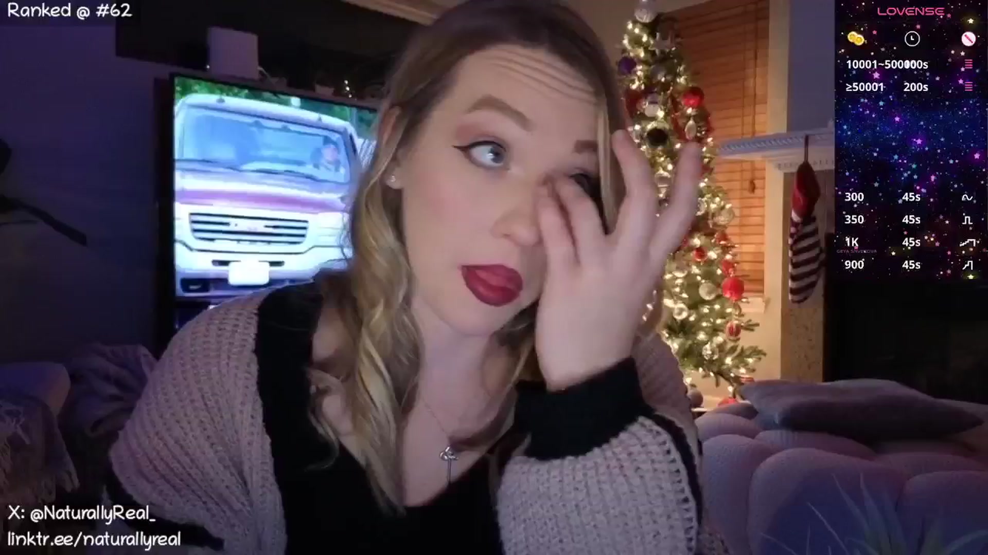 Gallery image thumbnail from NaturallyReal's myfreecams stream on, 12/30/2025, 05:09 image 11 of 20